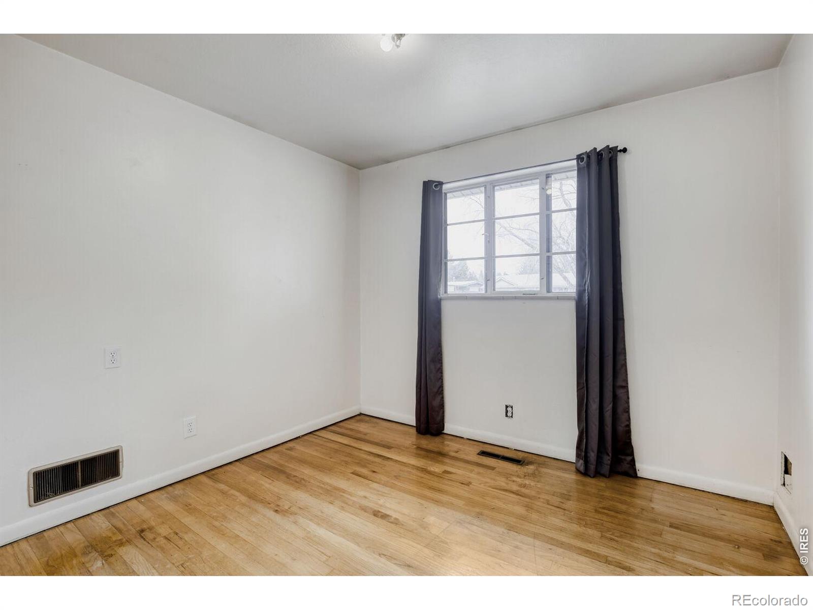 MLS Image #18 for 1937 w lake street,fort collins, Colorado
