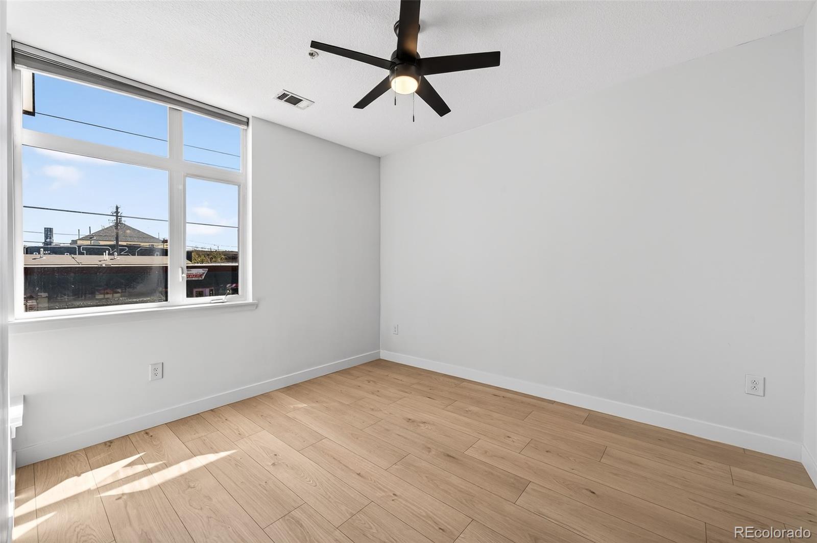 MLS Image #12 for 3101  blake street 205,denver, Colorado