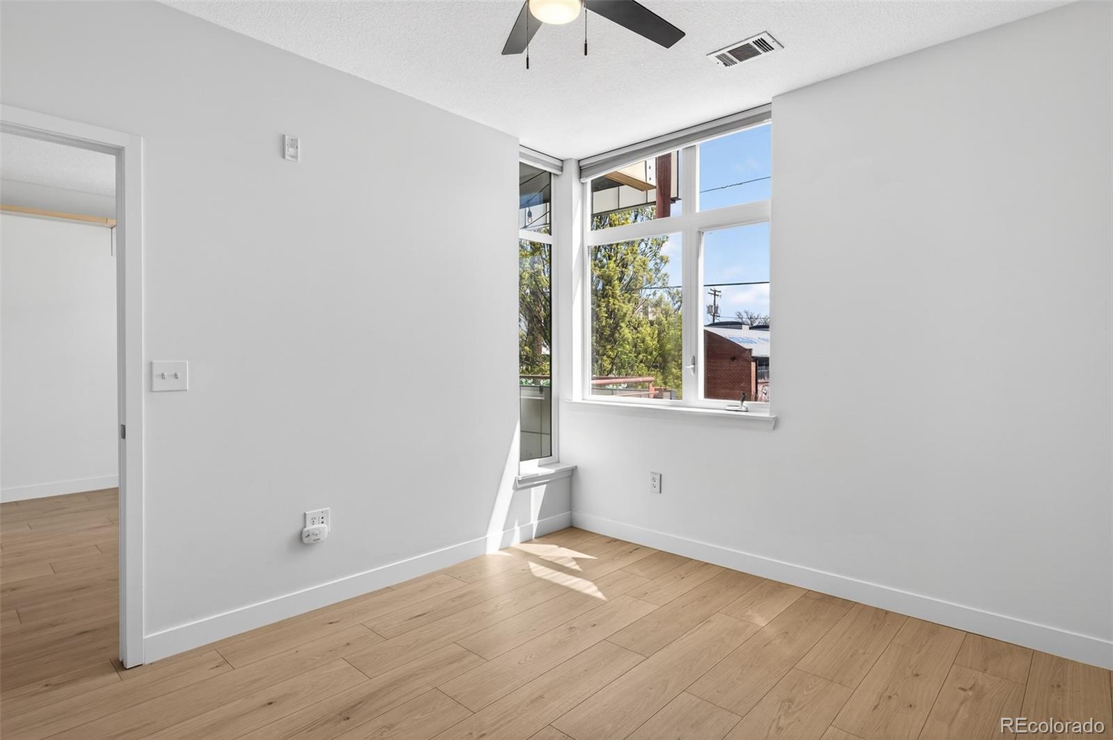 MLS Image #13 for 3101  blake street 205,denver, Colorado