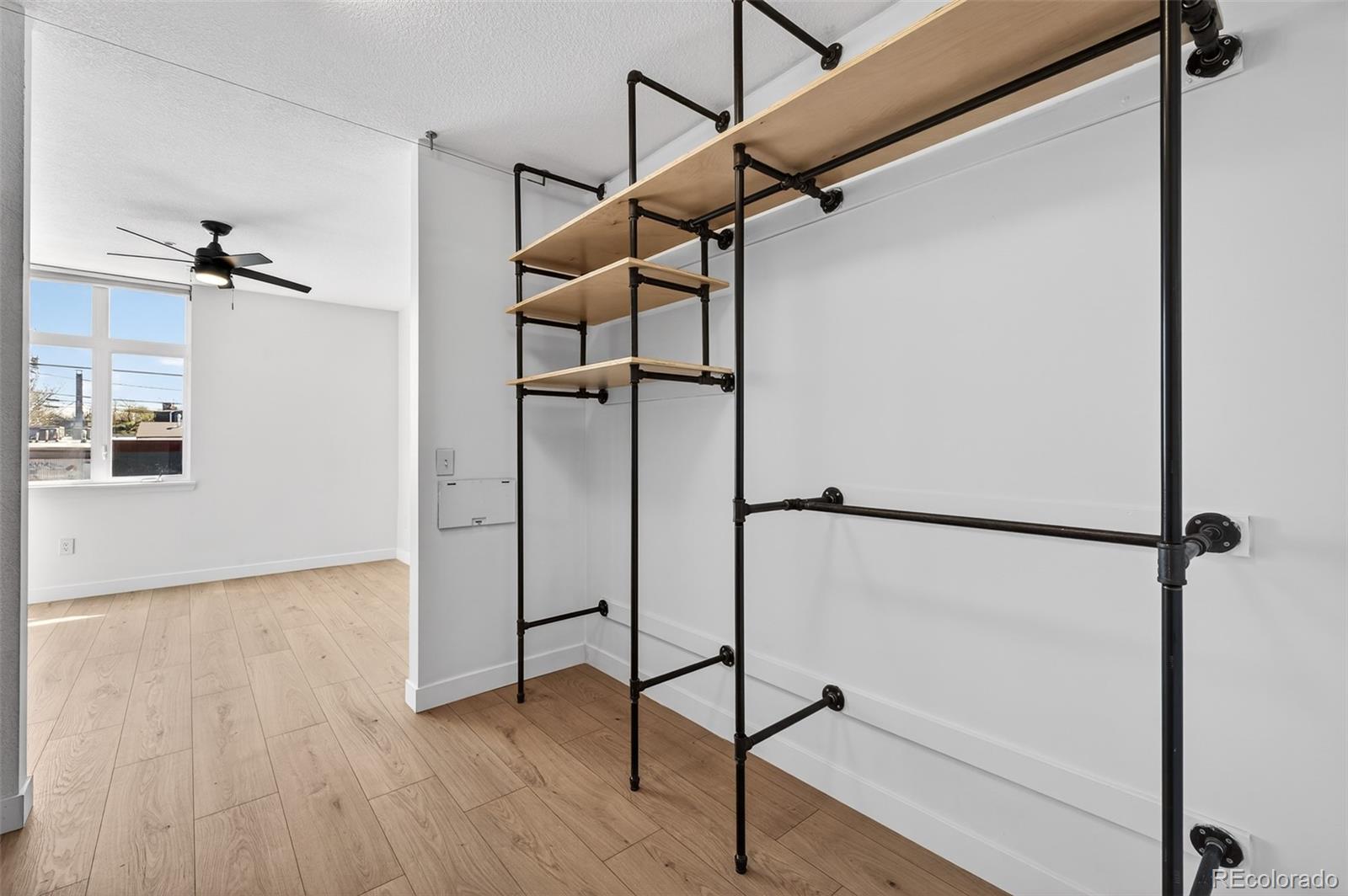 MLS Image #17 for 3101  blake street 205,denver, Colorado