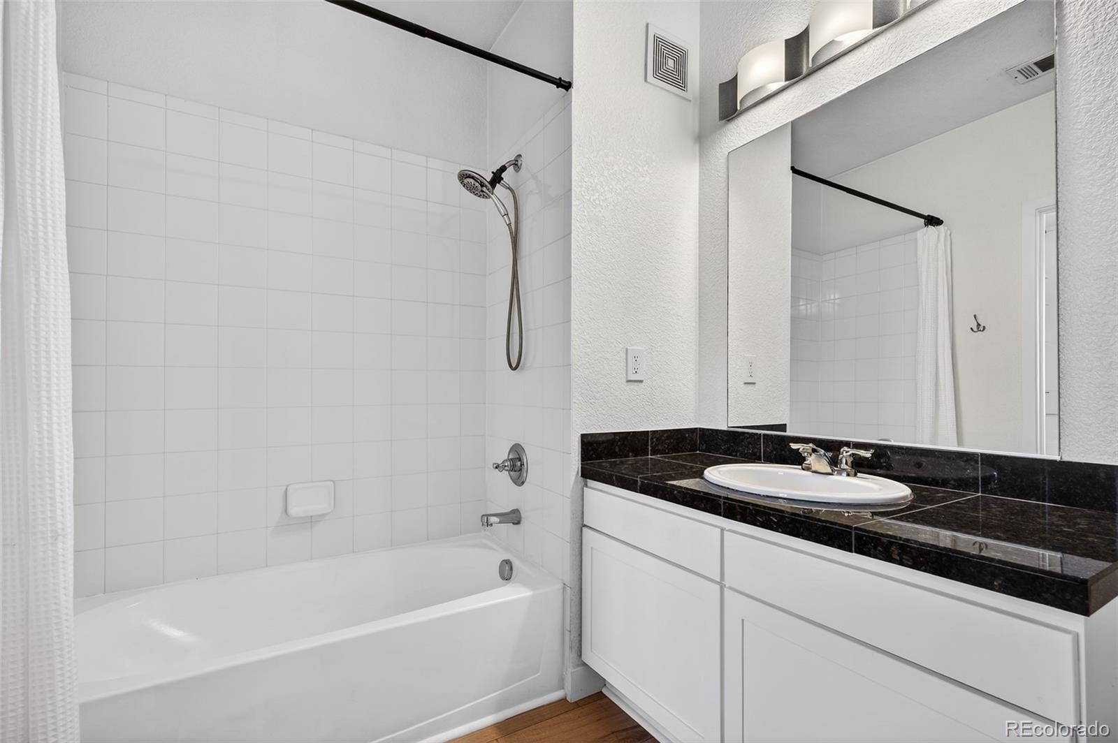 MLS Image #18 for 3101  blake street 205,denver, Colorado