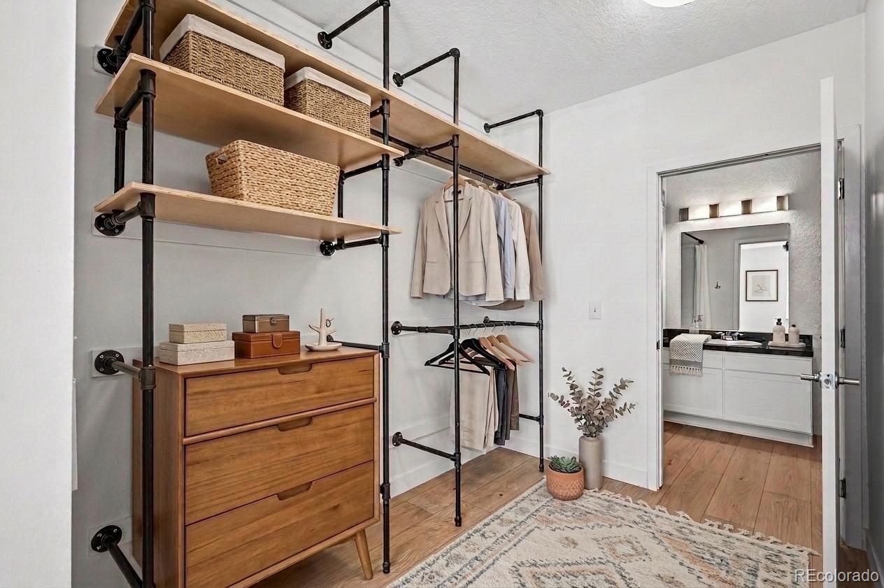 MLS Image #3 for 3101  blake street 205,denver, Colorado