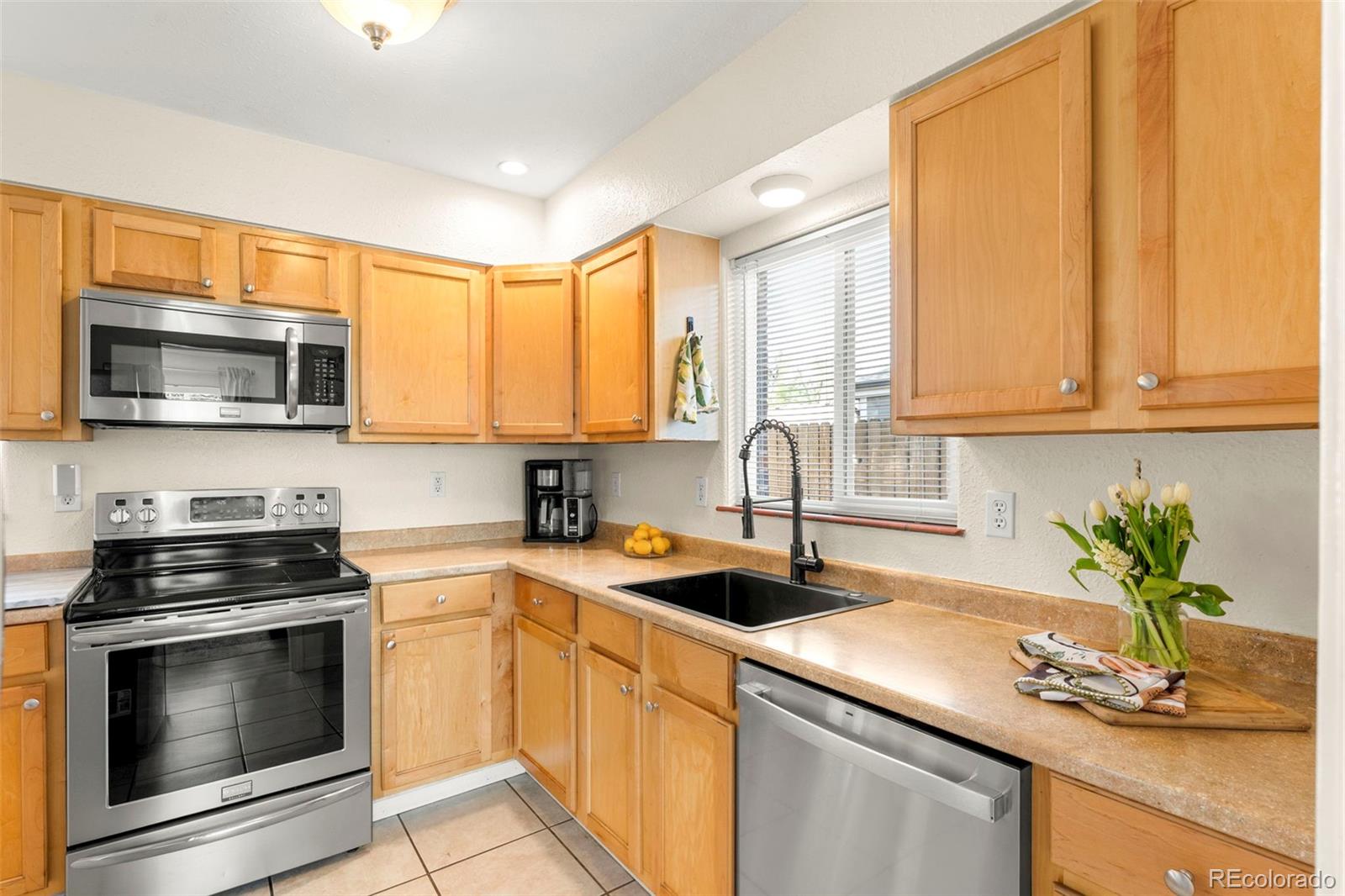 MLS Image #7 for 1420  rosemary street,denver, Colorado