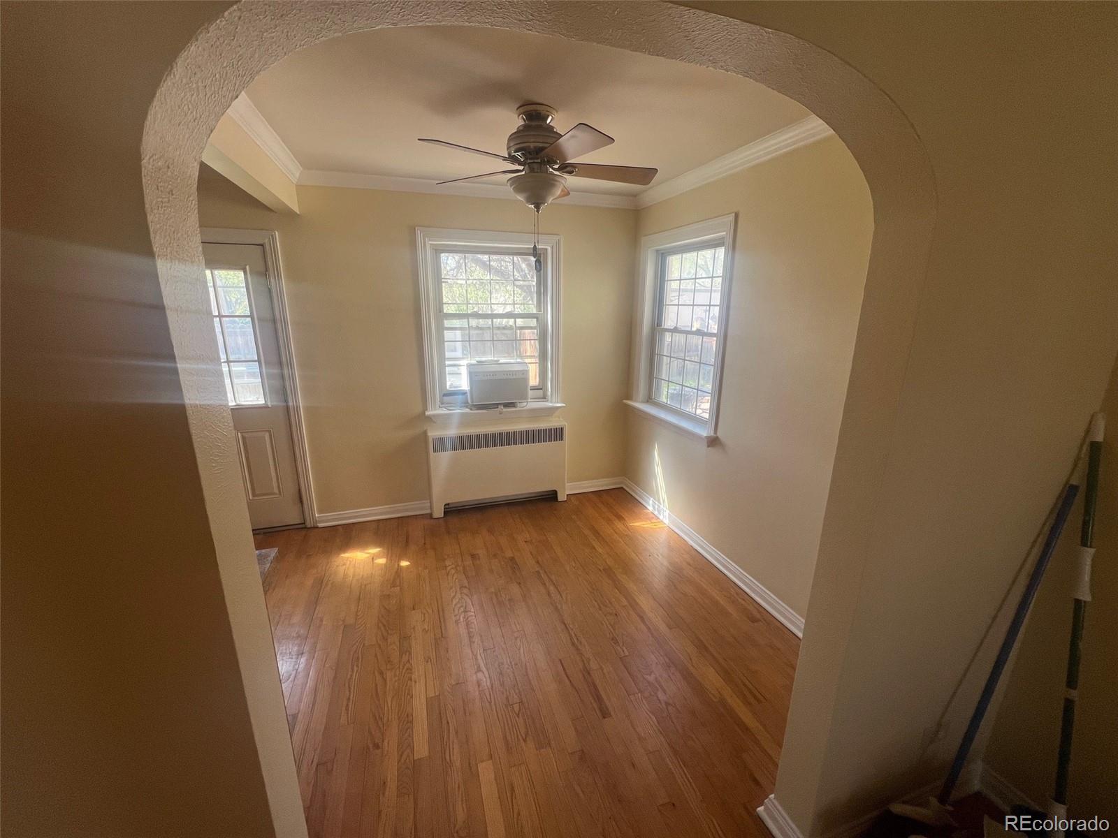 MLS Image #4 for 1425  ivy street,denver, Colorado