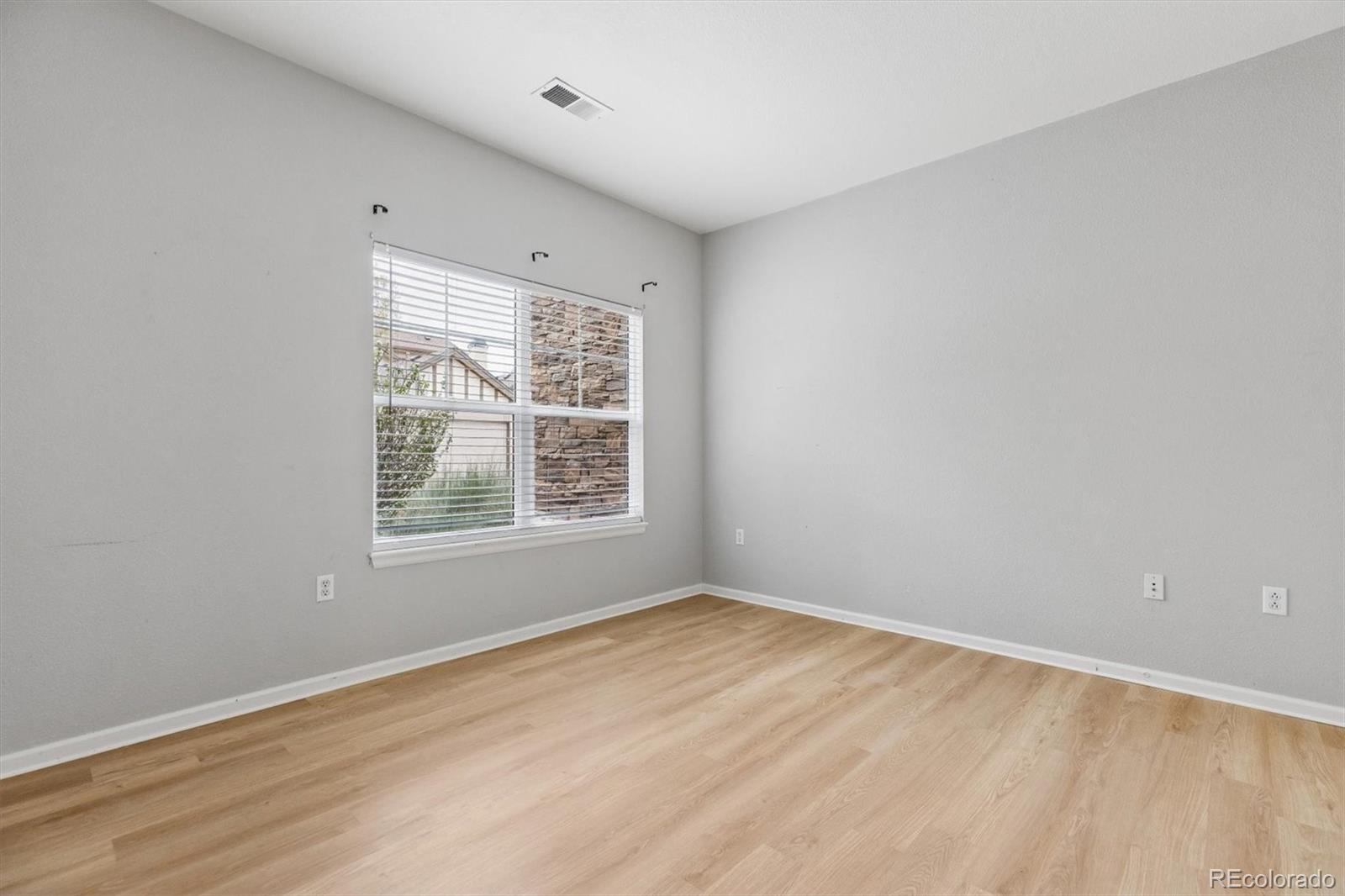 MLS Image #17 for 8200 e 8th avenue,denver, Colorado
