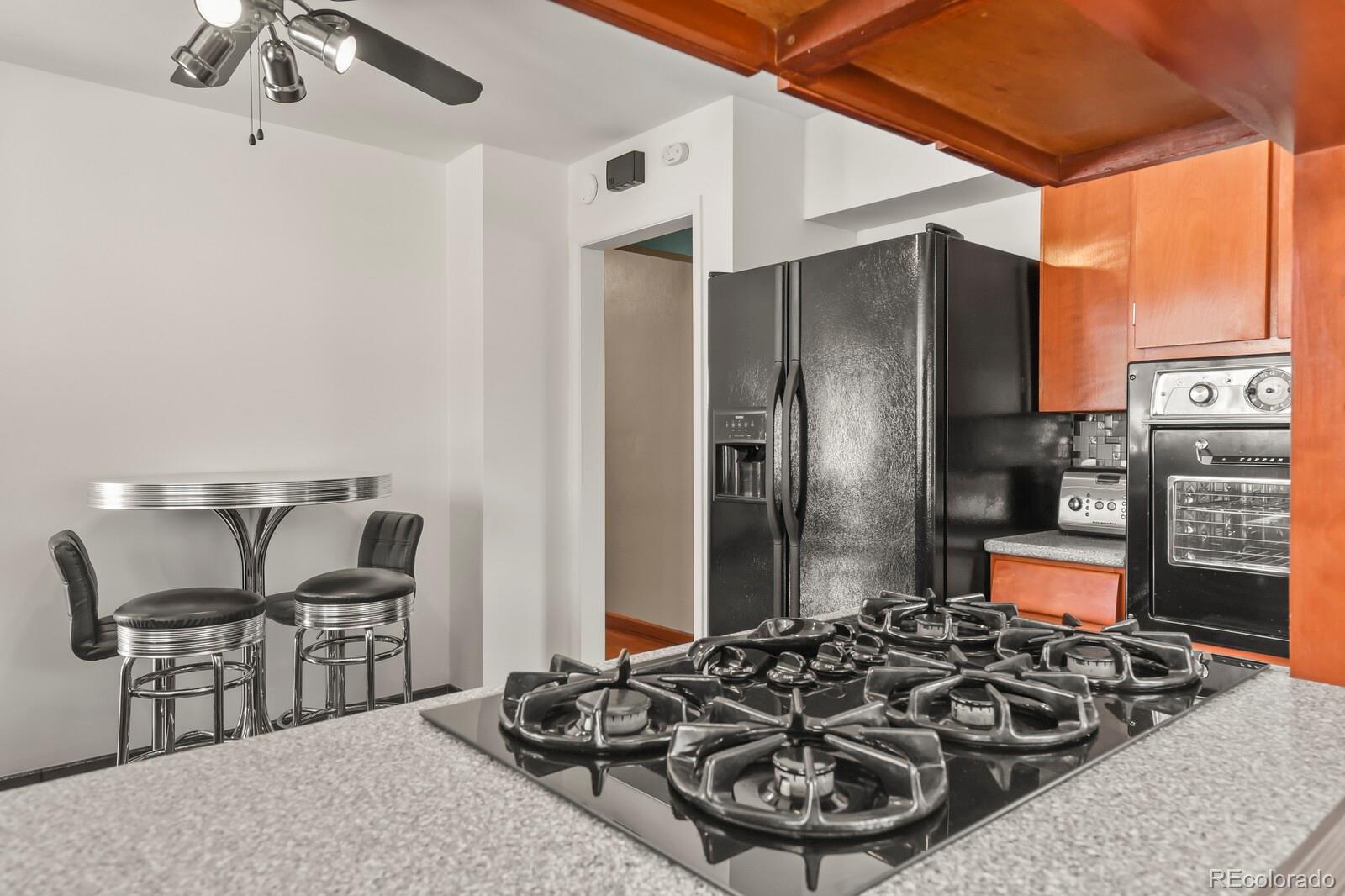 MLS Image #10 for 9305 w 52nd avenue,arvada, Colorado