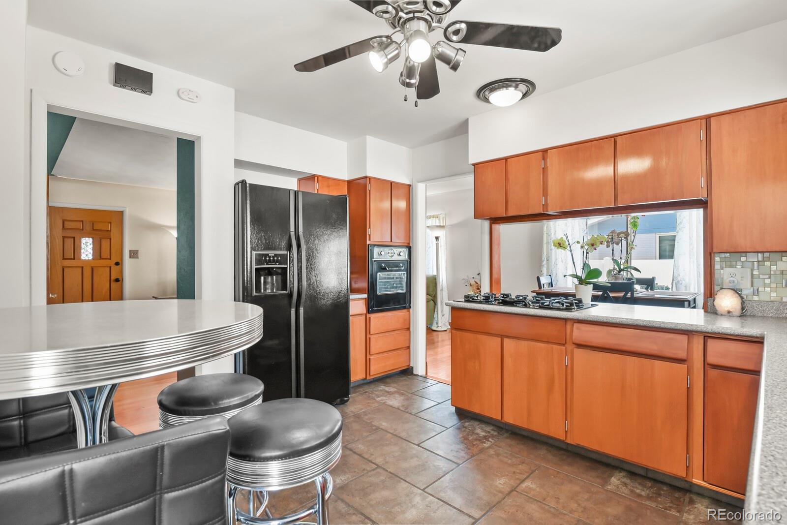 MLS Image #11 for 9305 w 52nd avenue,arvada, Colorado
