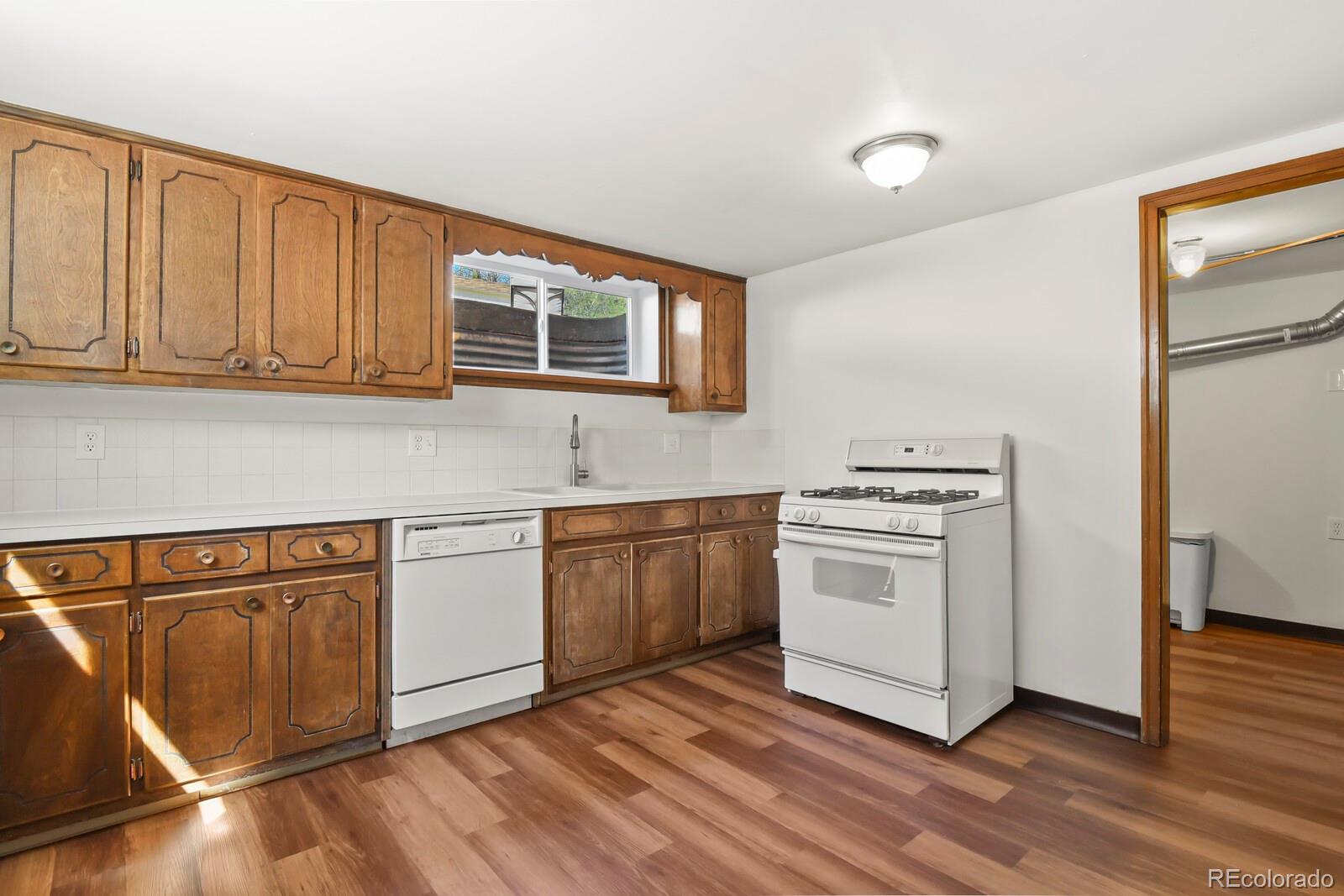 MLS Image #21 for 9305 w 52nd avenue,arvada, Colorado