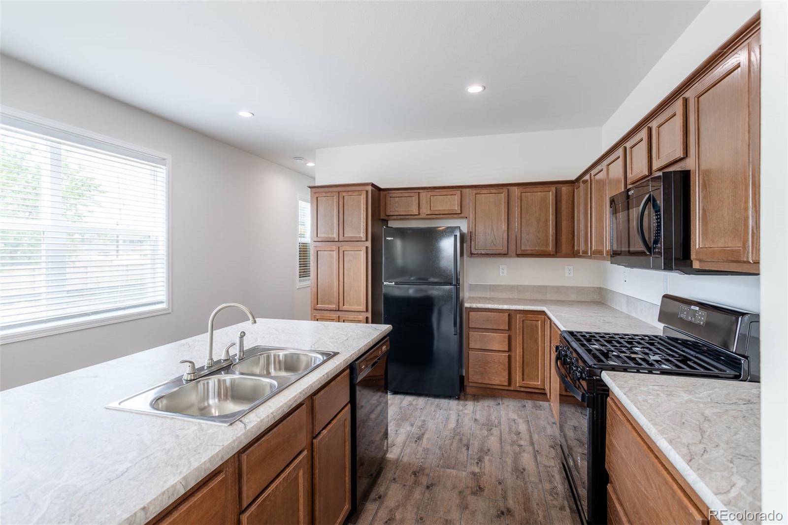 MLS Image #7 for 2371 n elmira street,aurora, Colorado