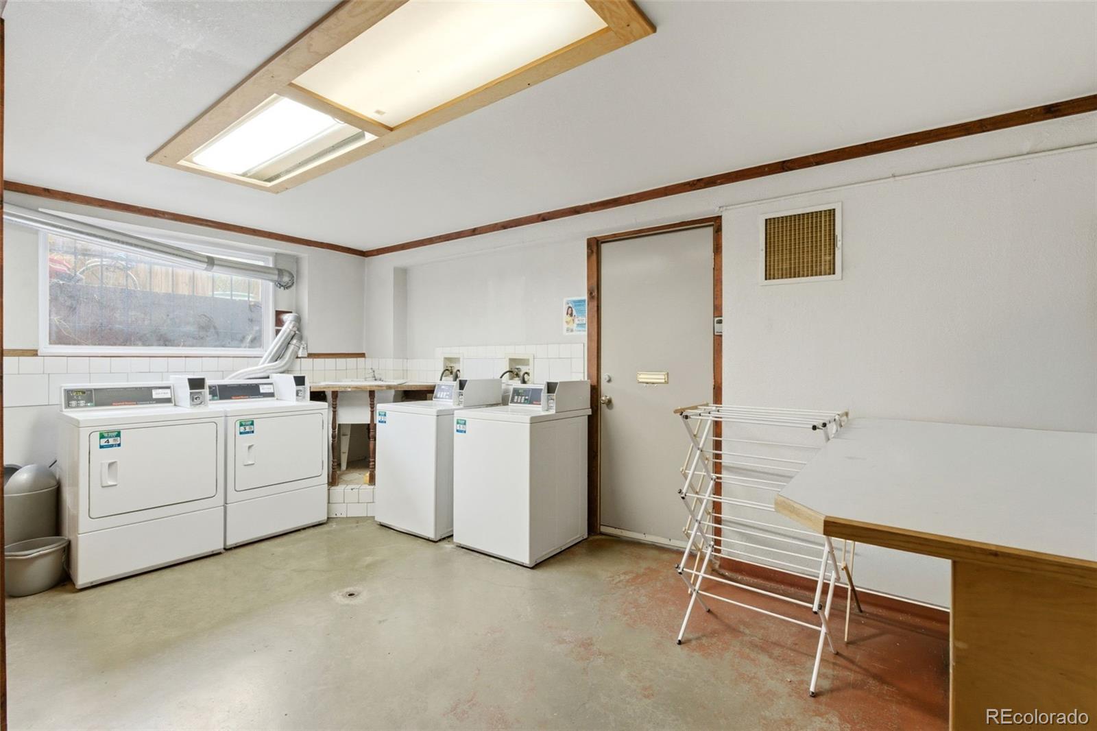 MLS Image #16 for 1620  colorado boulevard,denver, Colorado