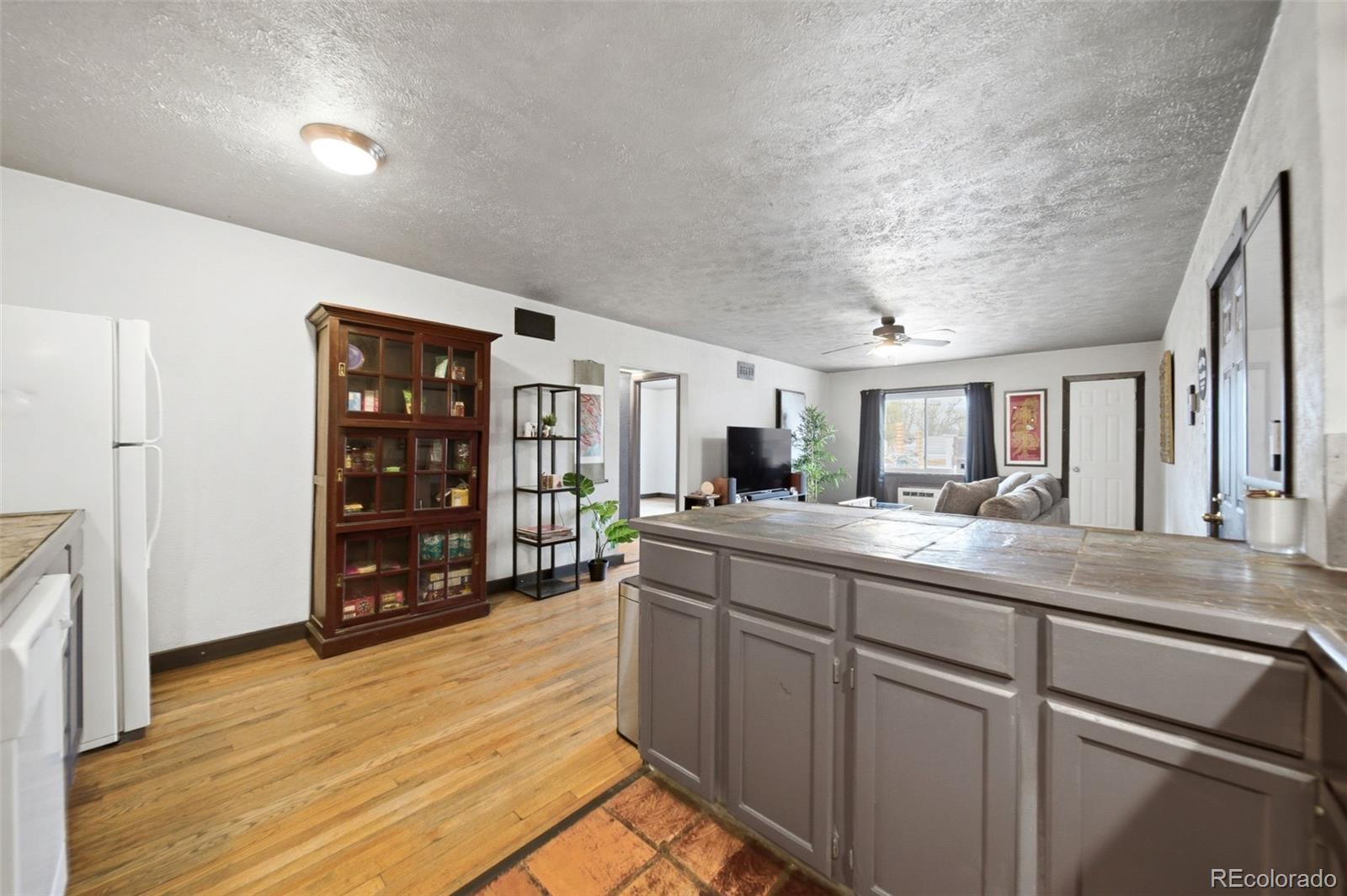 MLS Image #8 for 1620  colorado boulevard,denver, Colorado