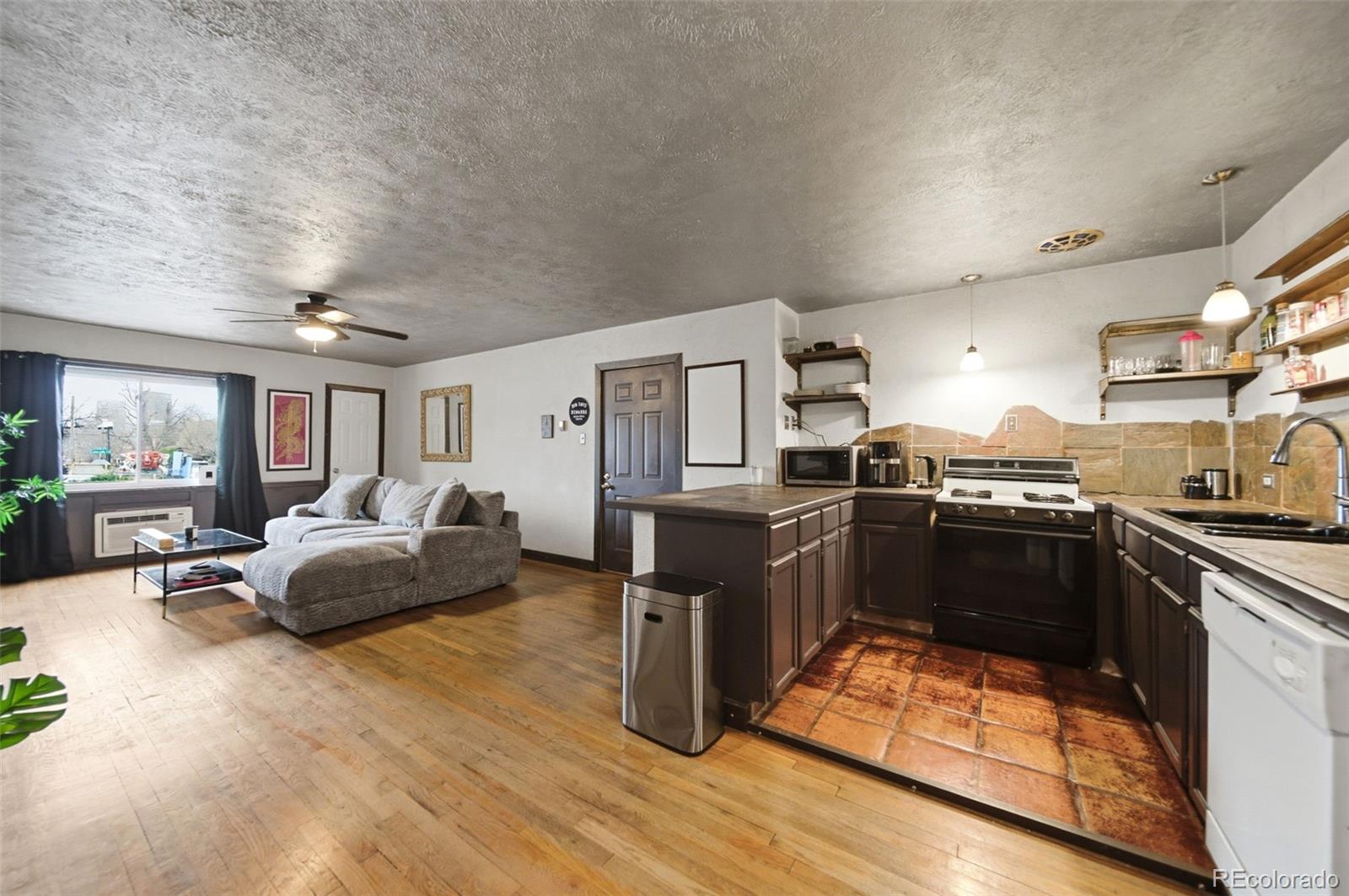 MLS Image #9 for 1620  colorado boulevard,denver, Colorado