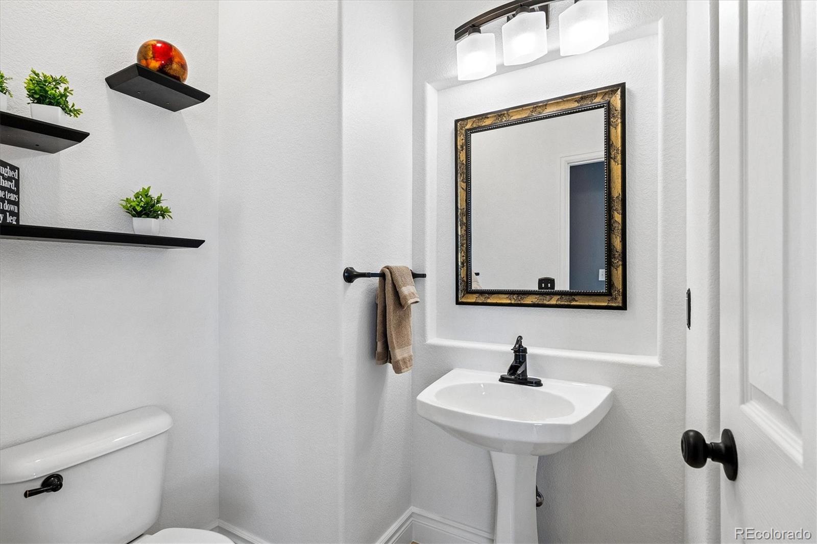 MLS Image #26 for 4143 s deframe court,morrison, Colorado