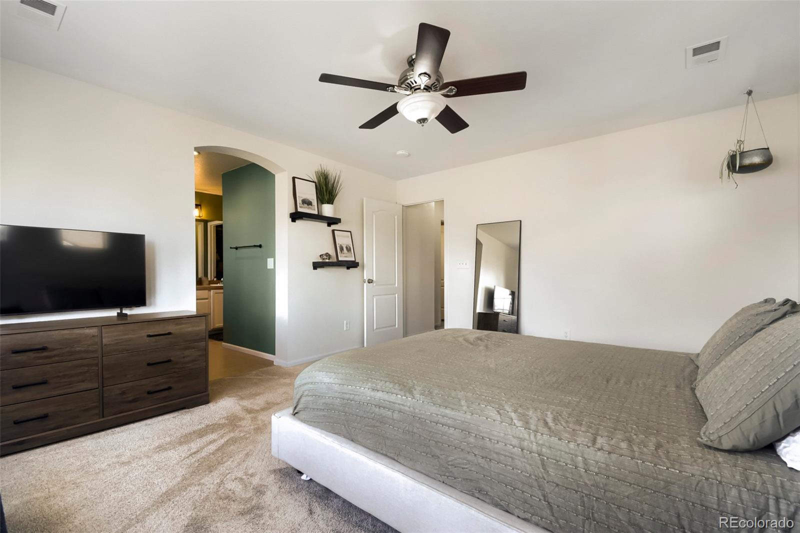 MLS Image #17 for 18060 e 104th place,commerce city, Colorado