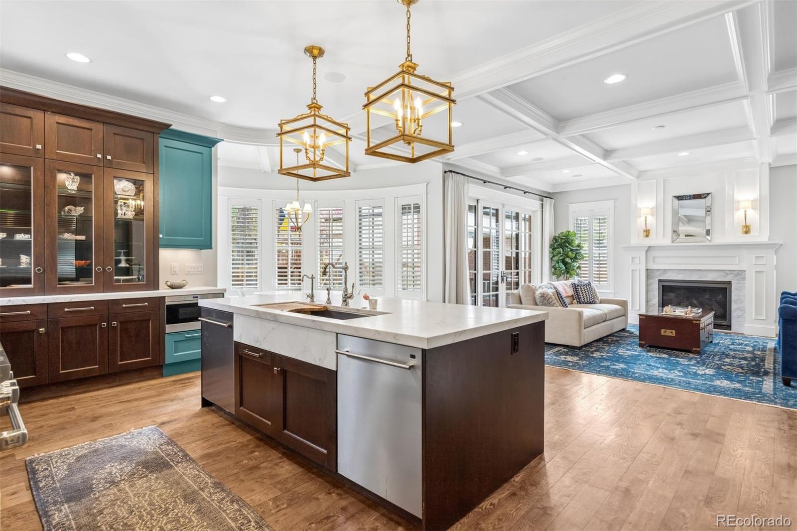 MLS Image #14 for 670  ash street,denver, Colorado