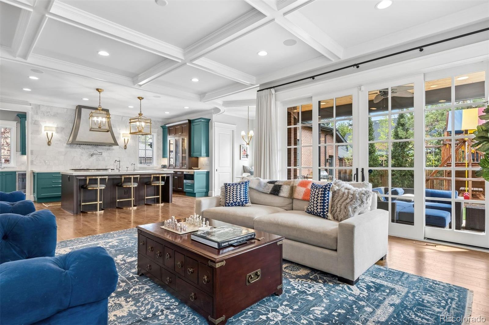 MLS Image #18 for 670  ash street,denver, Colorado