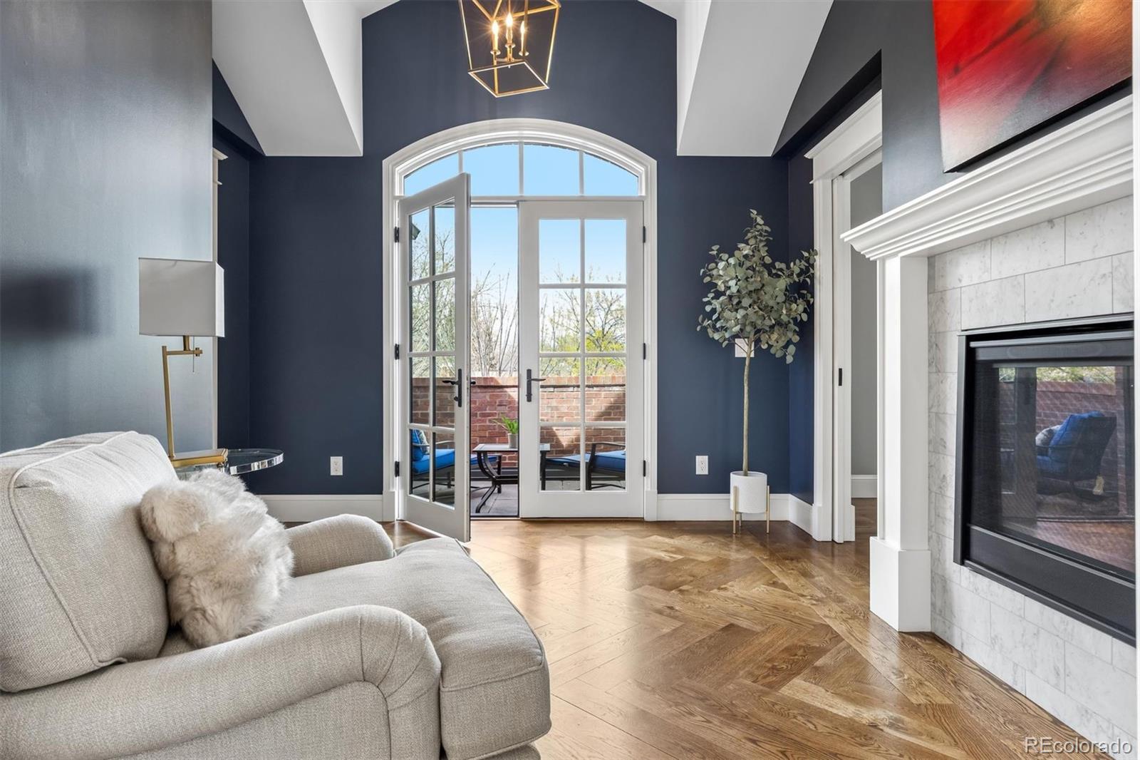 MLS Image #25 for 670  ash street,denver, Colorado