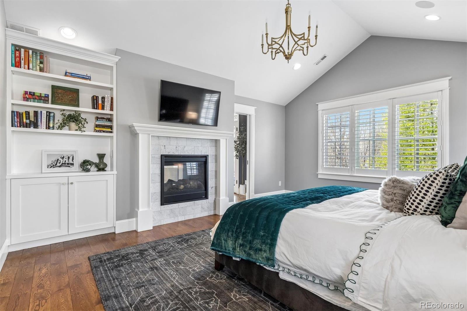 MLS Image #29 for 670  ash street,denver, Colorado