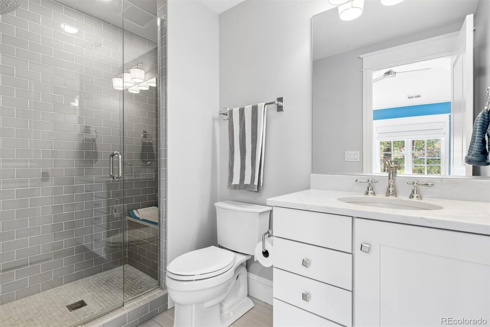 MLS Image #36 for 670  ash street,denver, Colorado