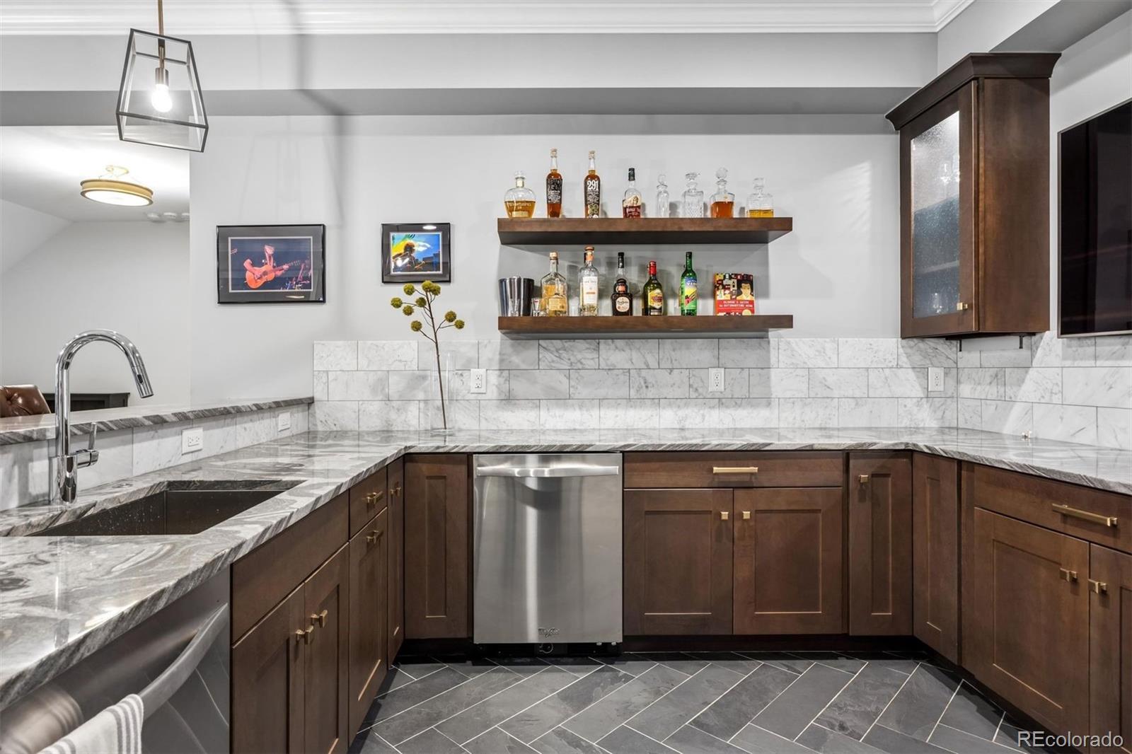 MLS Image #40 for 670  ash street,denver, Colorado