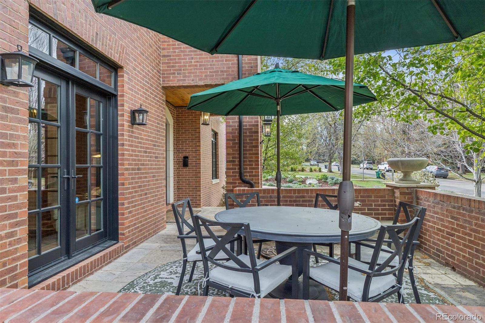 MLS Image #6 for 670  ash street,denver, Colorado