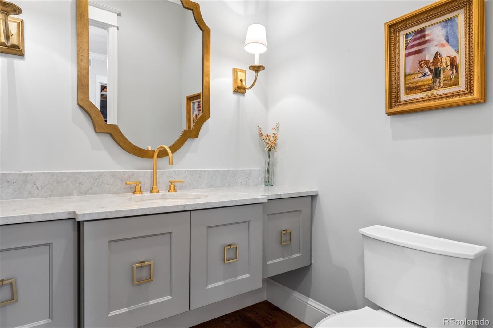 MLS Image #7 for 670  ash street,denver, Colorado