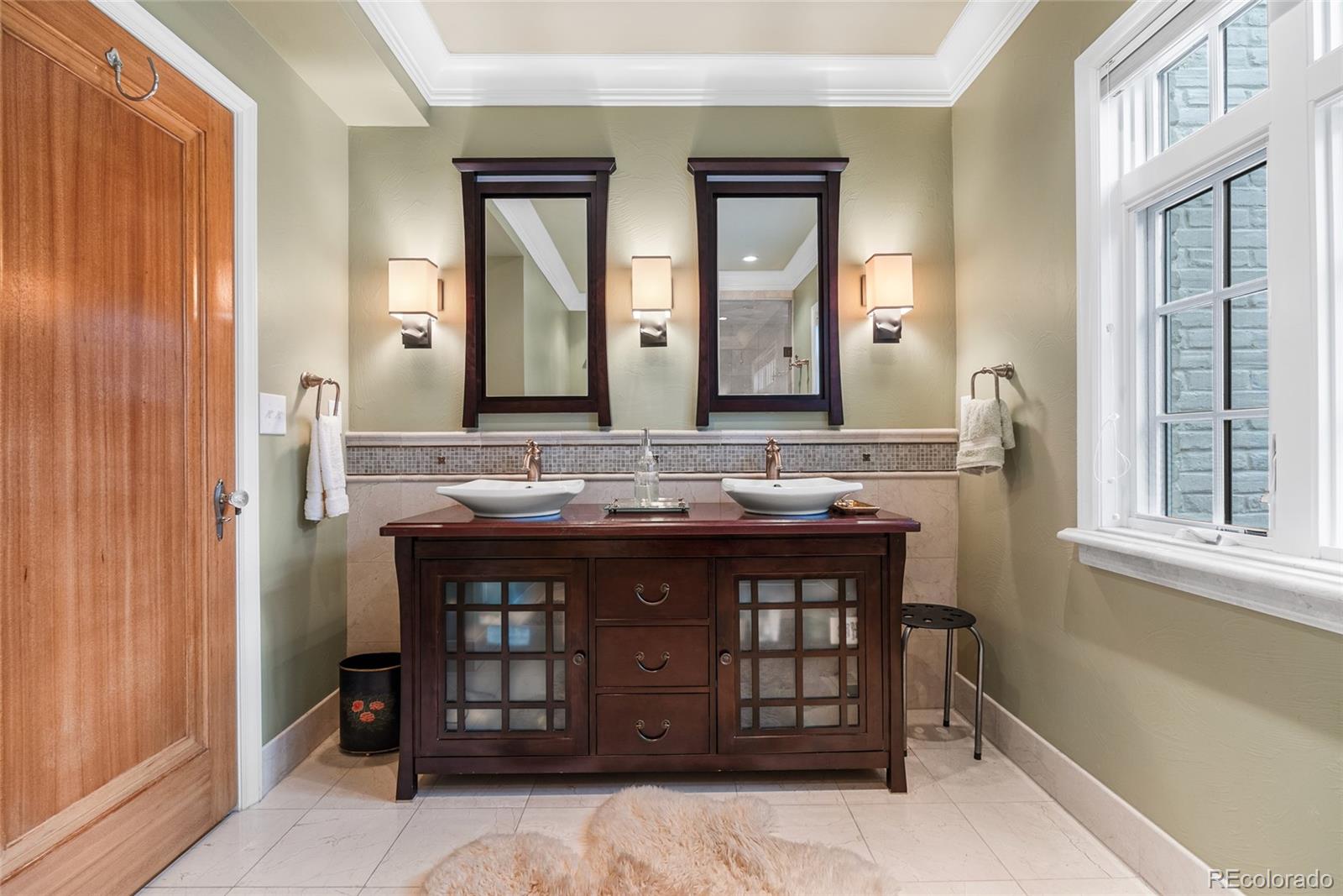 MLS Image #19 for 5530 e 6th avenue,denver, Colorado