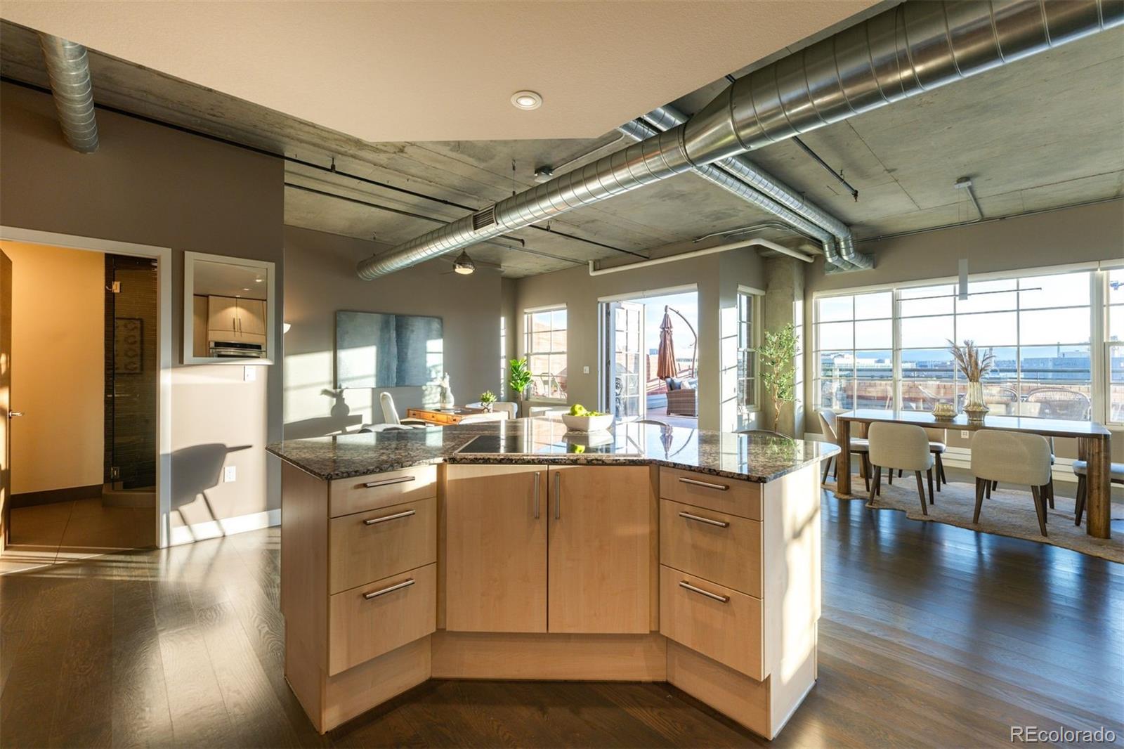 MLS Image #4 for 1499  blake street 6k,denver, Colorado