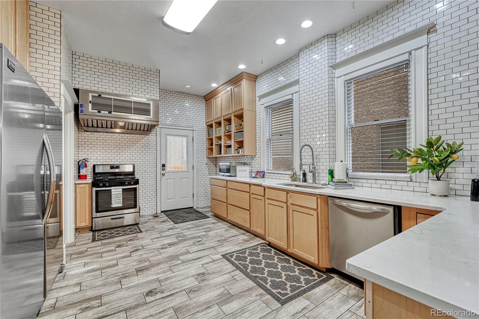 MLS Image #7 for 6  boulder crescent street,colorado springs, Colorado