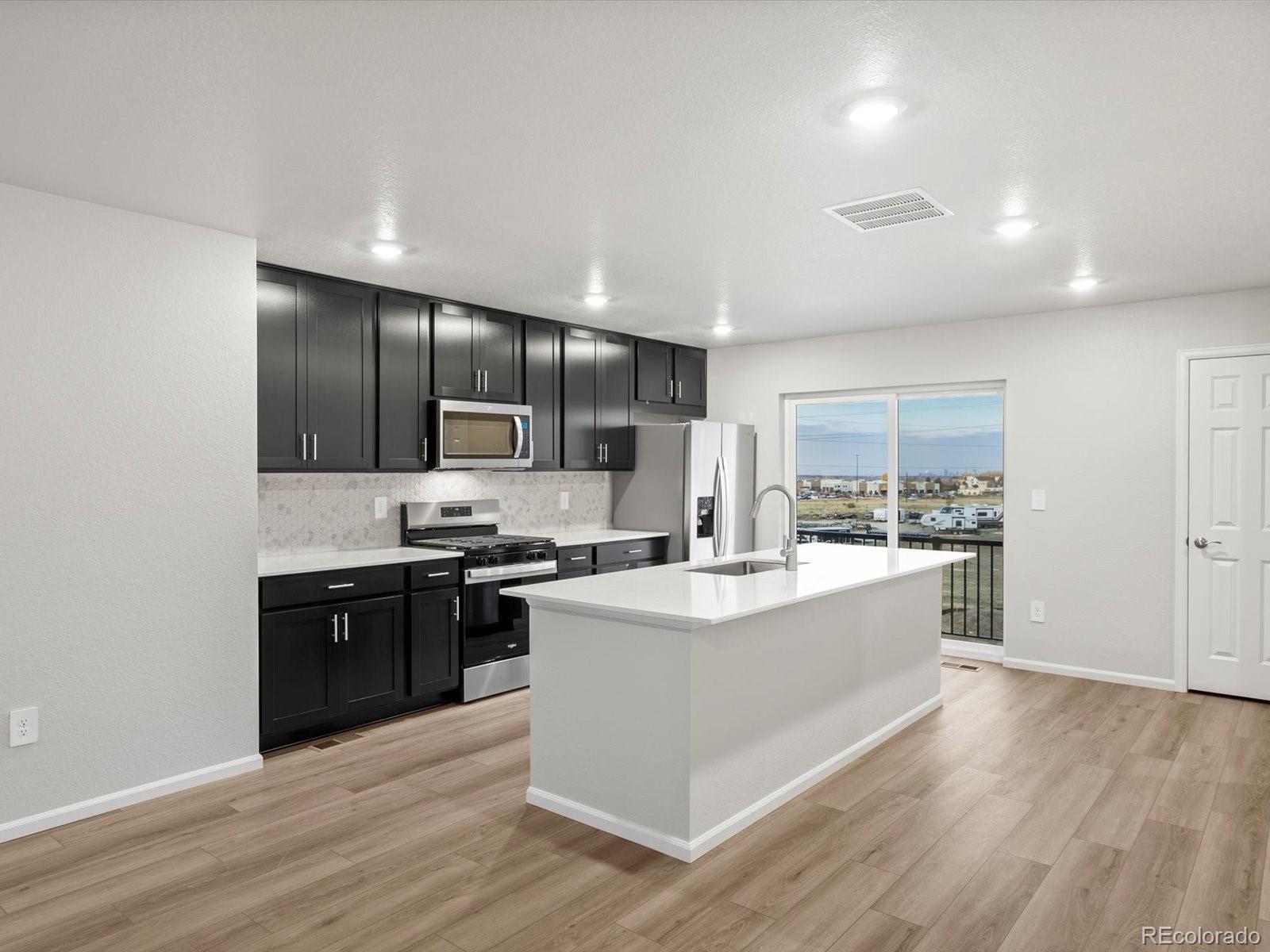 MLS Image #5 for 4654  cloudburst lane,morrison, Colorado