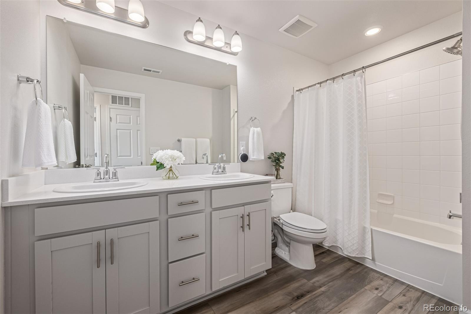 MLS Image #15 for 16586  shoshone place,broomfield, Colorado