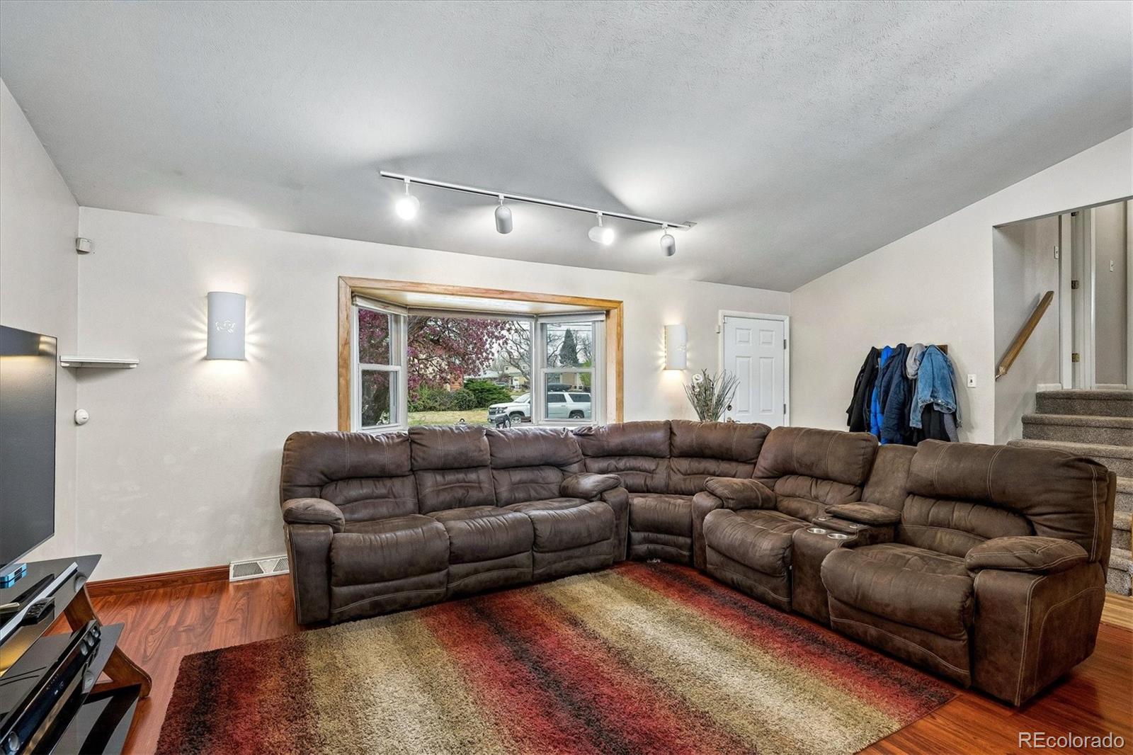 MLS Image #6 for 11110 w 60th avenue,arvada, Colorado