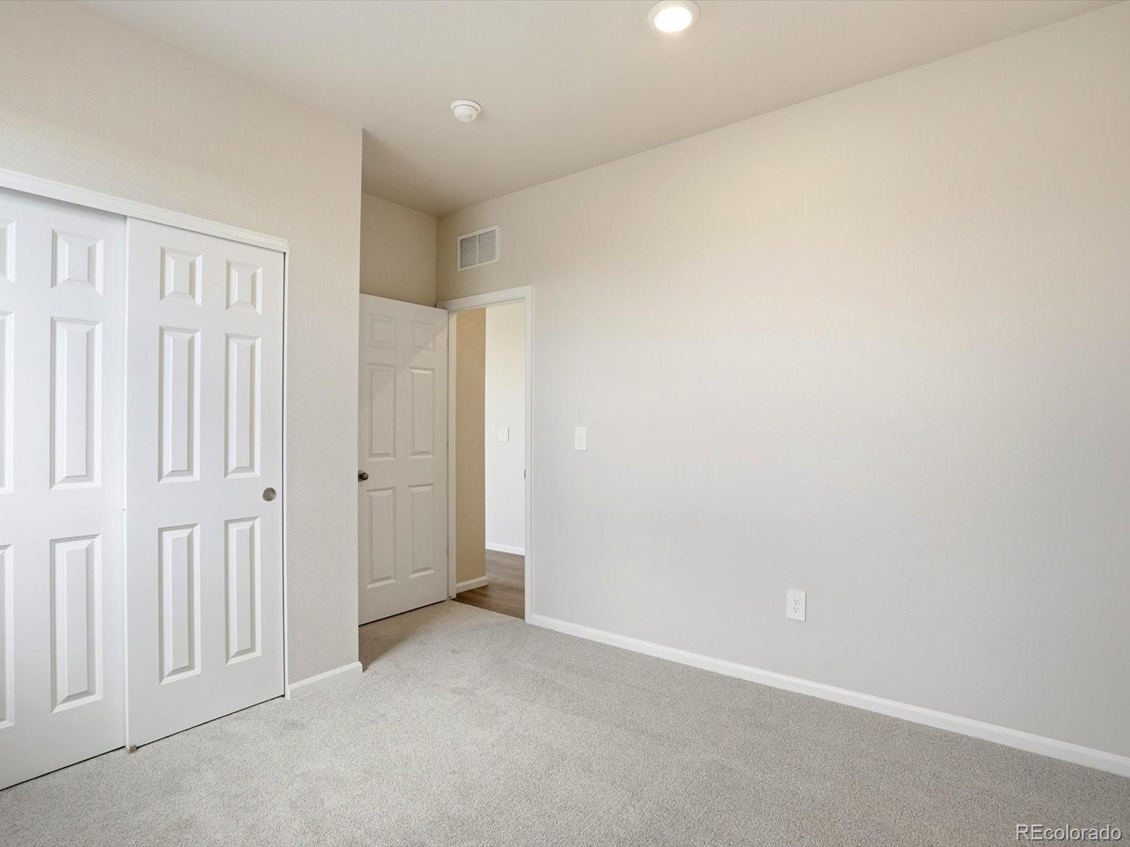 MLS Image #13 for 1216  spring creek drive,windsor, Colorado