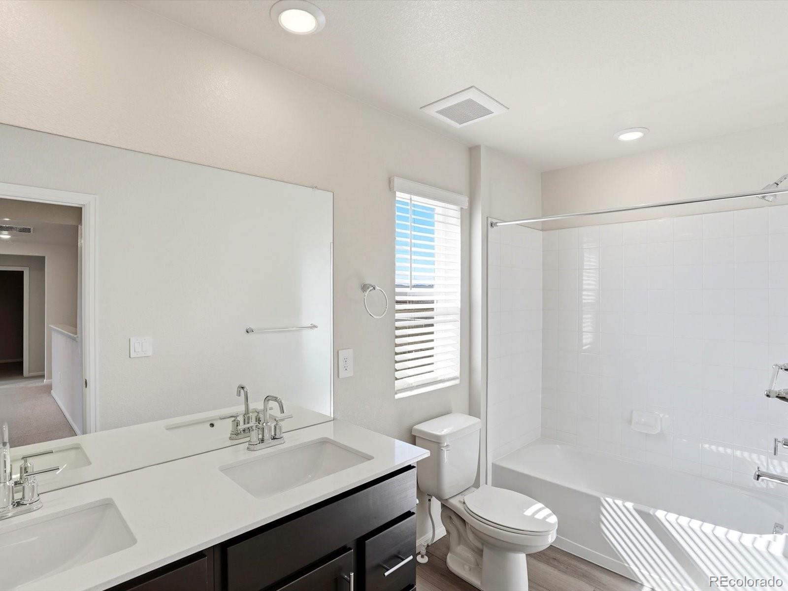 MLS Image #38 for 1216  spring creek drive,windsor, Colorado
