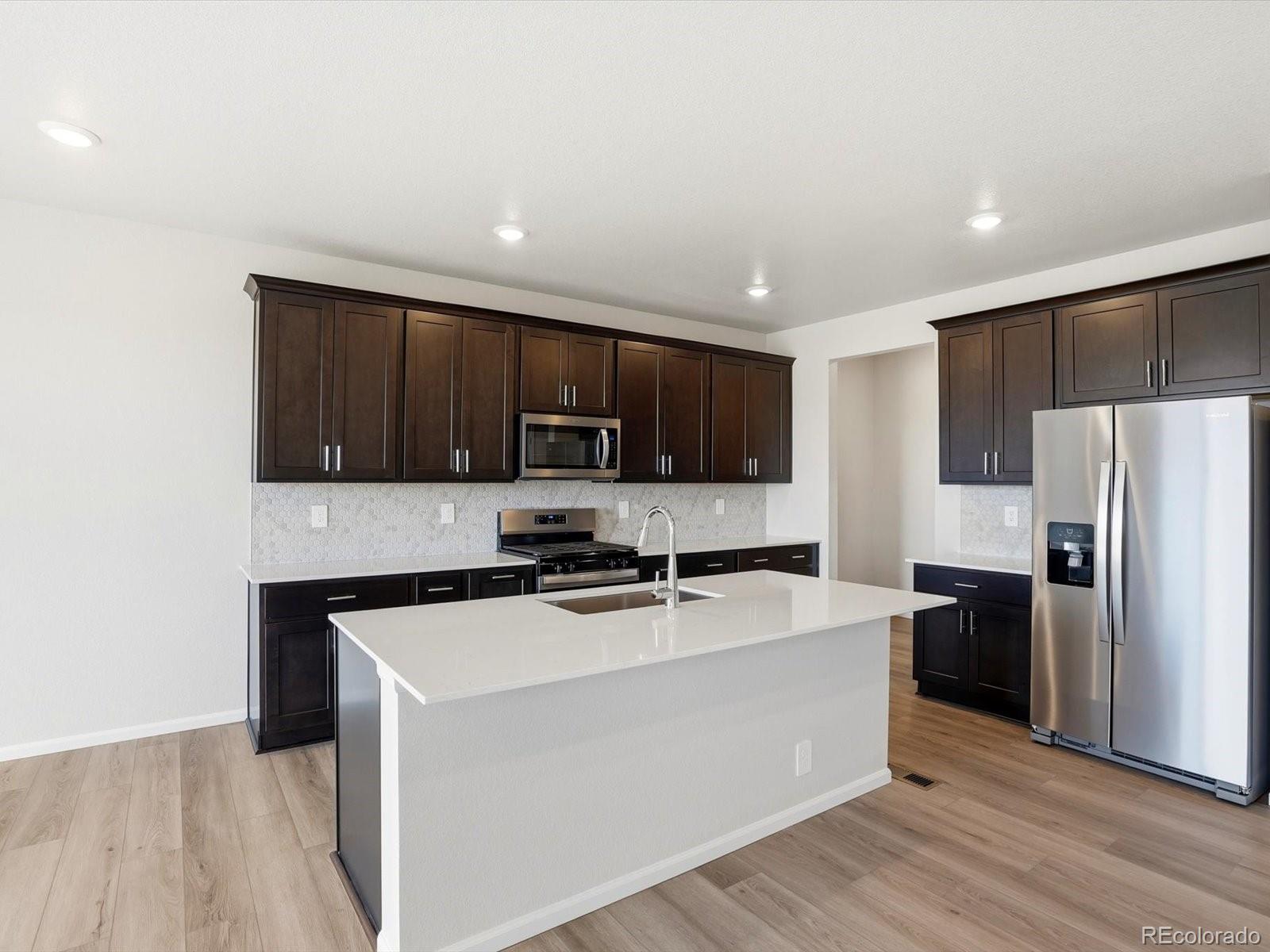MLS Image #5 for 1216  spring creek drive,windsor, Colorado