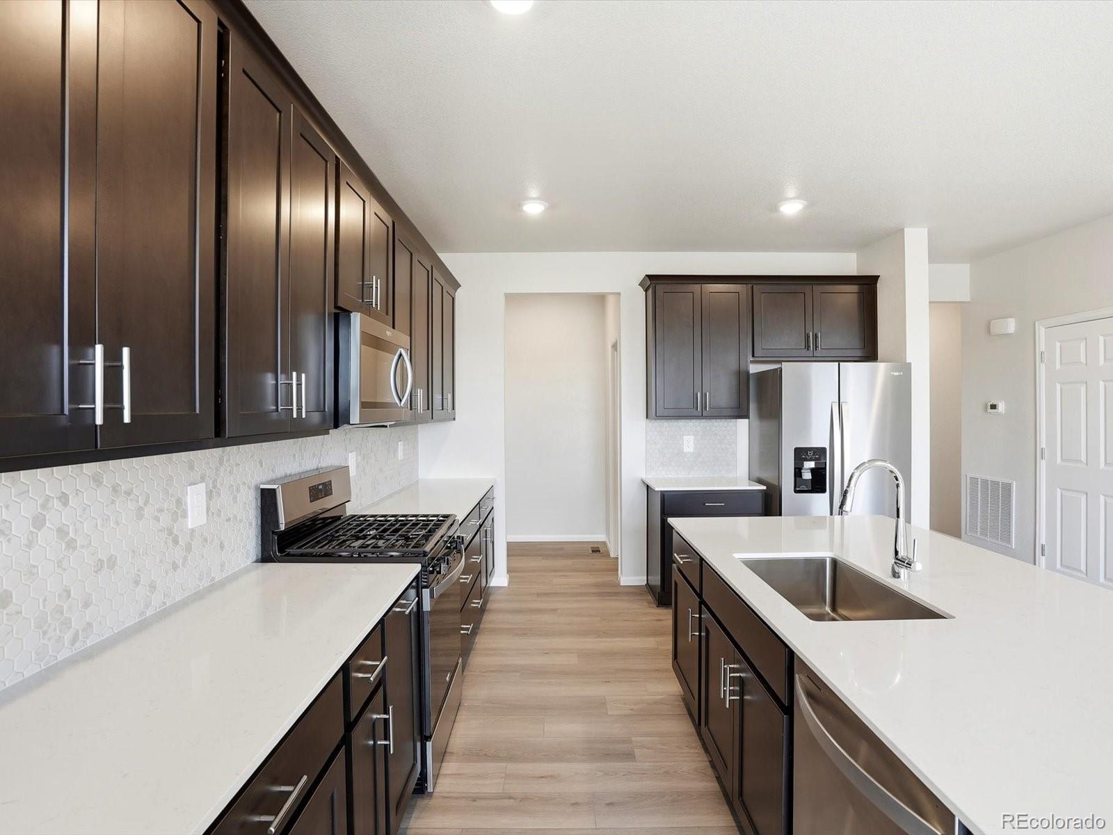 MLS Image #7 for 1216  spring creek drive,windsor, Colorado