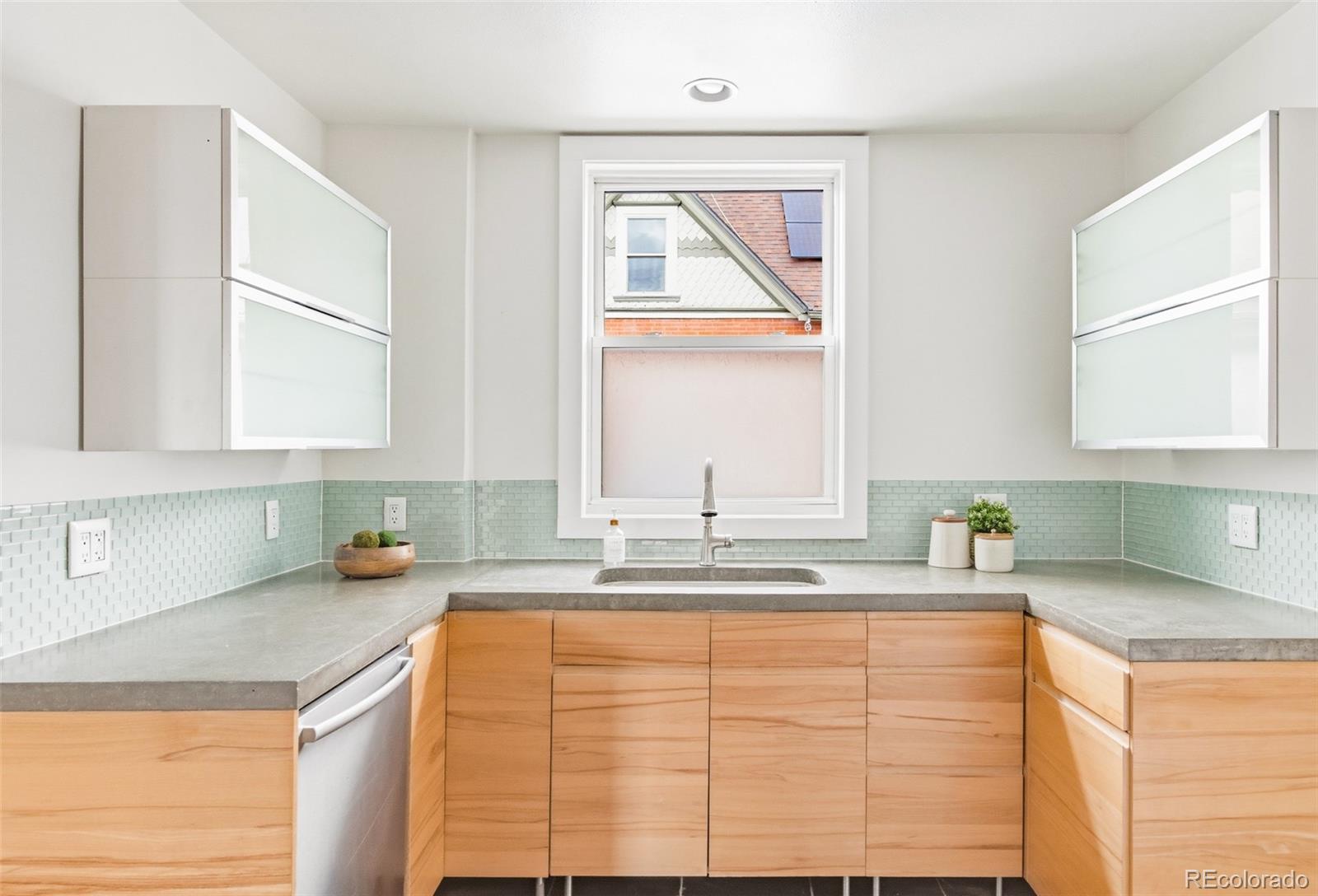 MLS Image #20 for 4747 w 29th avenue,denver, Colorado