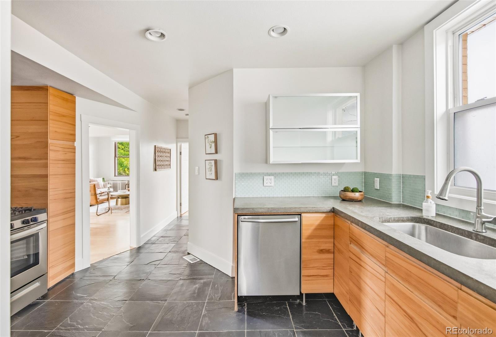 MLS Image #23 for 4747 w 29th avenue,denver, Colorado