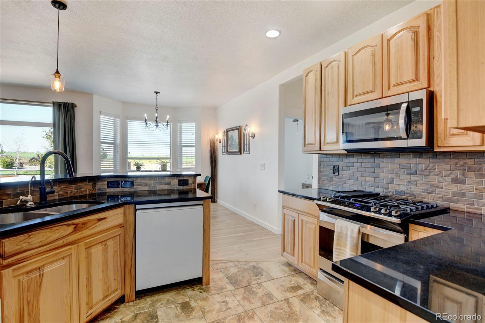 MLS Image #13 for 10691  county road 23 ,fort lupton, Colorado