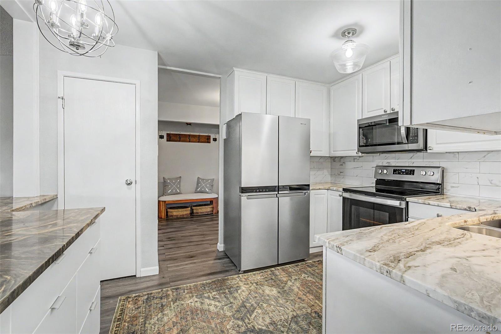 MLS Image #13 for 3164 s wheeling way,aurora, Colorado