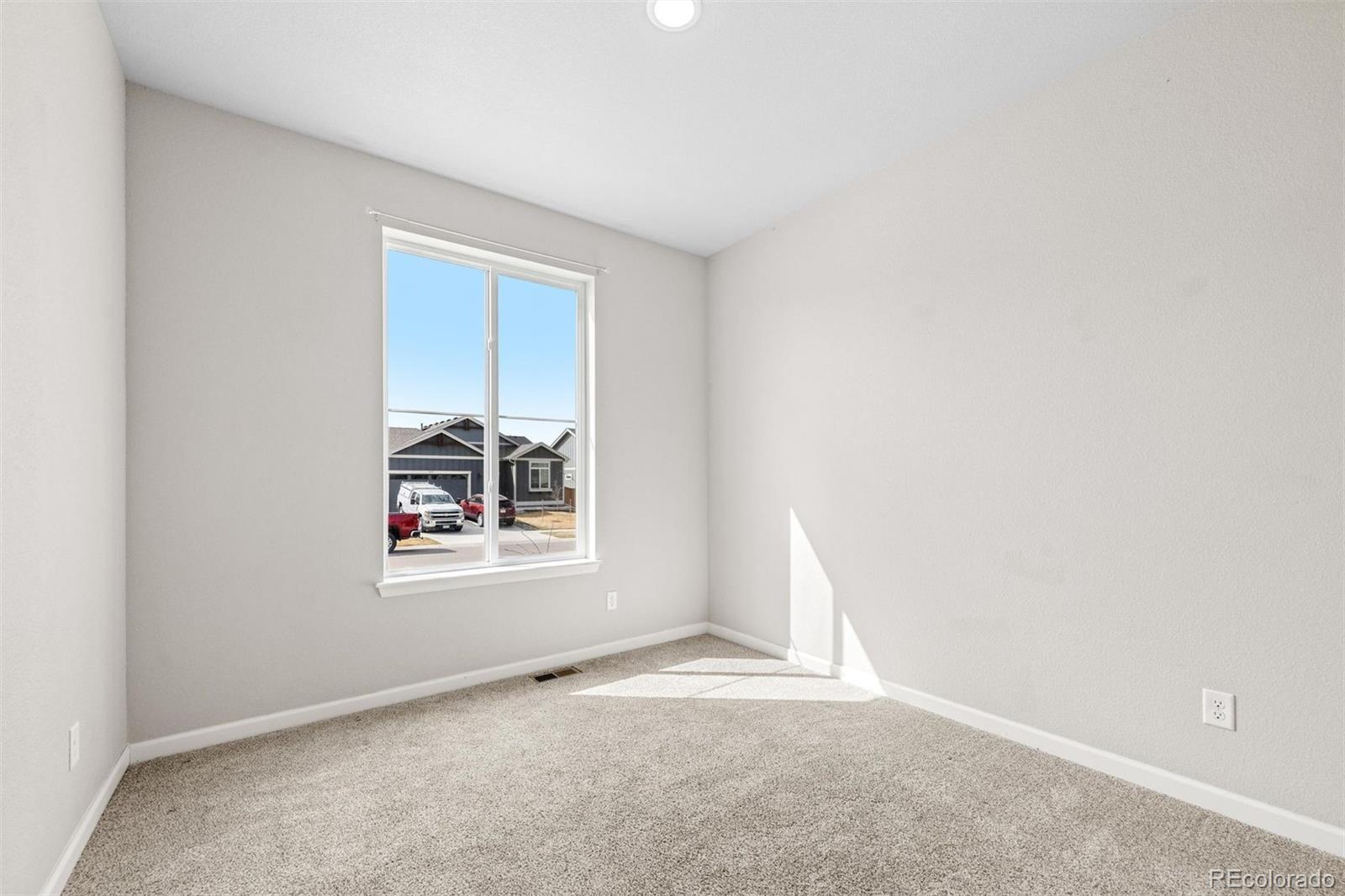 MLS Image #15 for 1216  104th avenue court,greeley, Colorado
