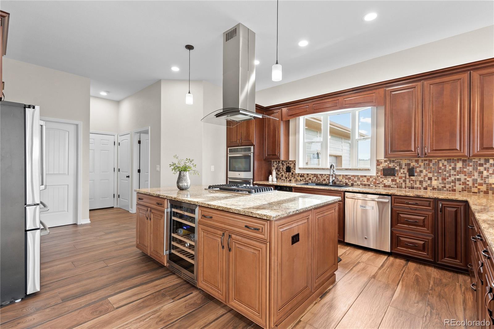 MLS Image #6 for 41900  muirfield loop,elizabeth, Colorado