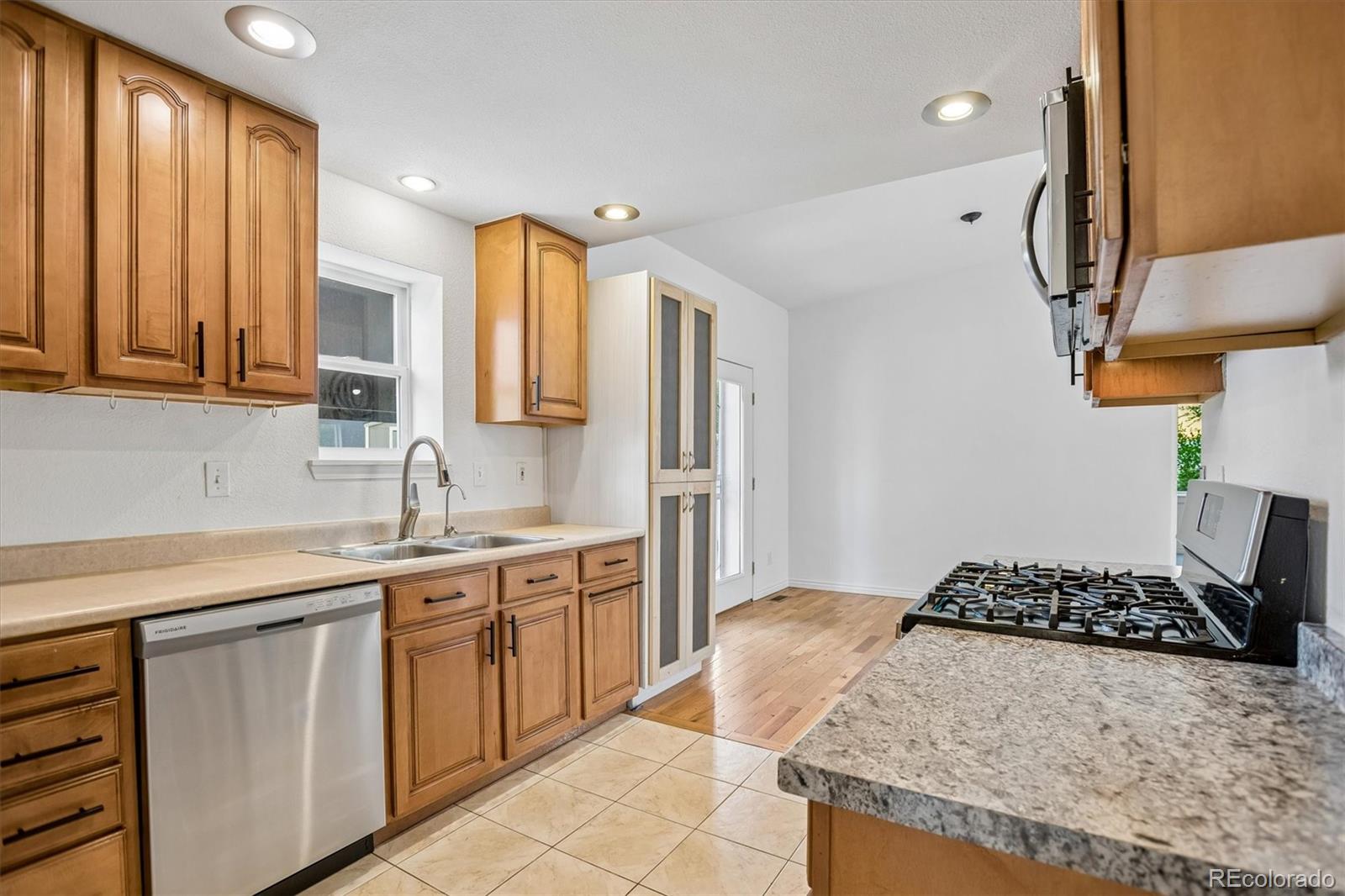 MLS Image #4 for 4600 w 10th avenue,denver, Colorado