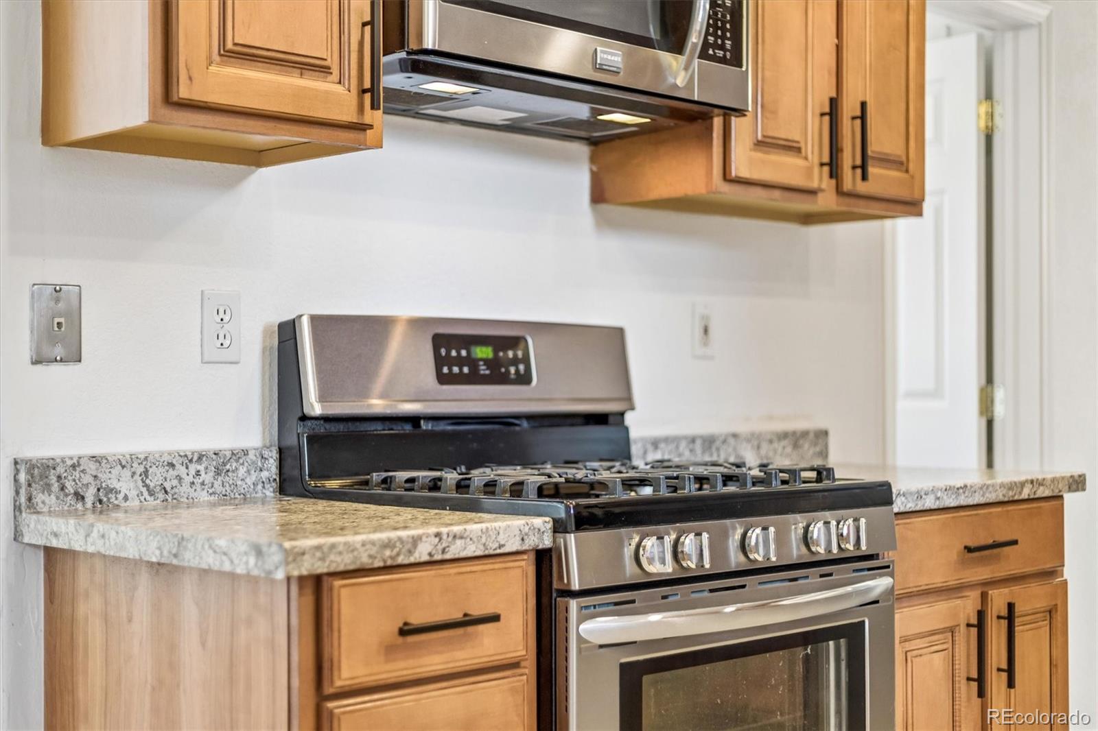 MLS Image #7 for 4600 w 10th avenue,denver, Colorado