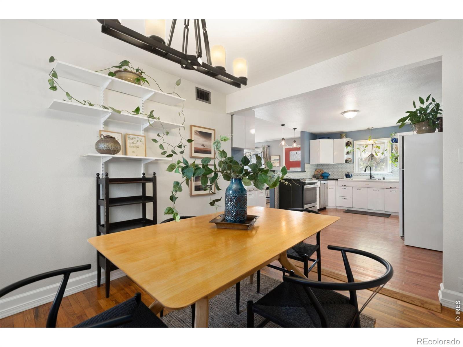 MLS Image #15 for 924  sycamore street,fort collins, Colorado