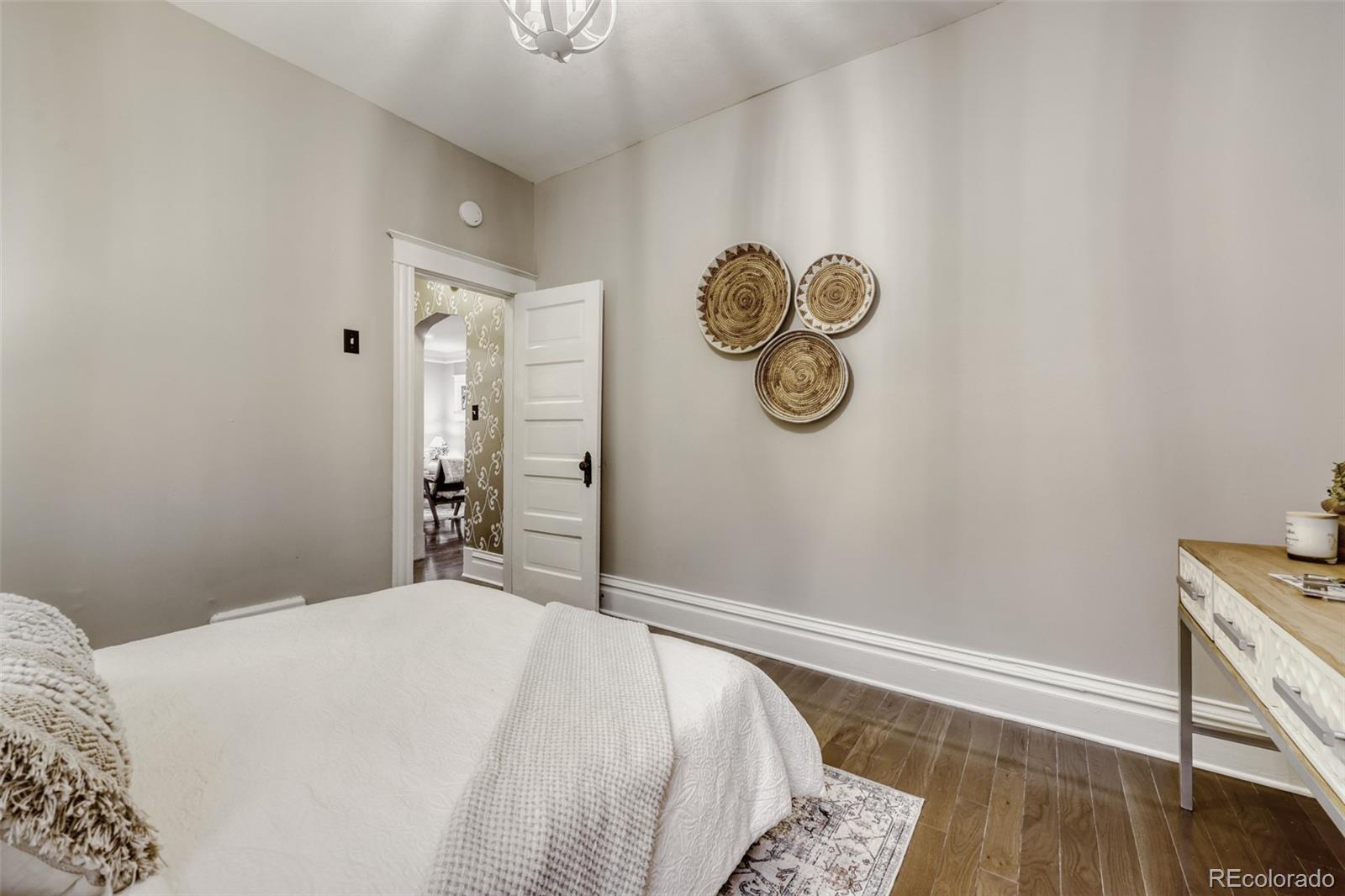 MLS Image #15 for 1035 s pennsylvania street,denver, Colorado