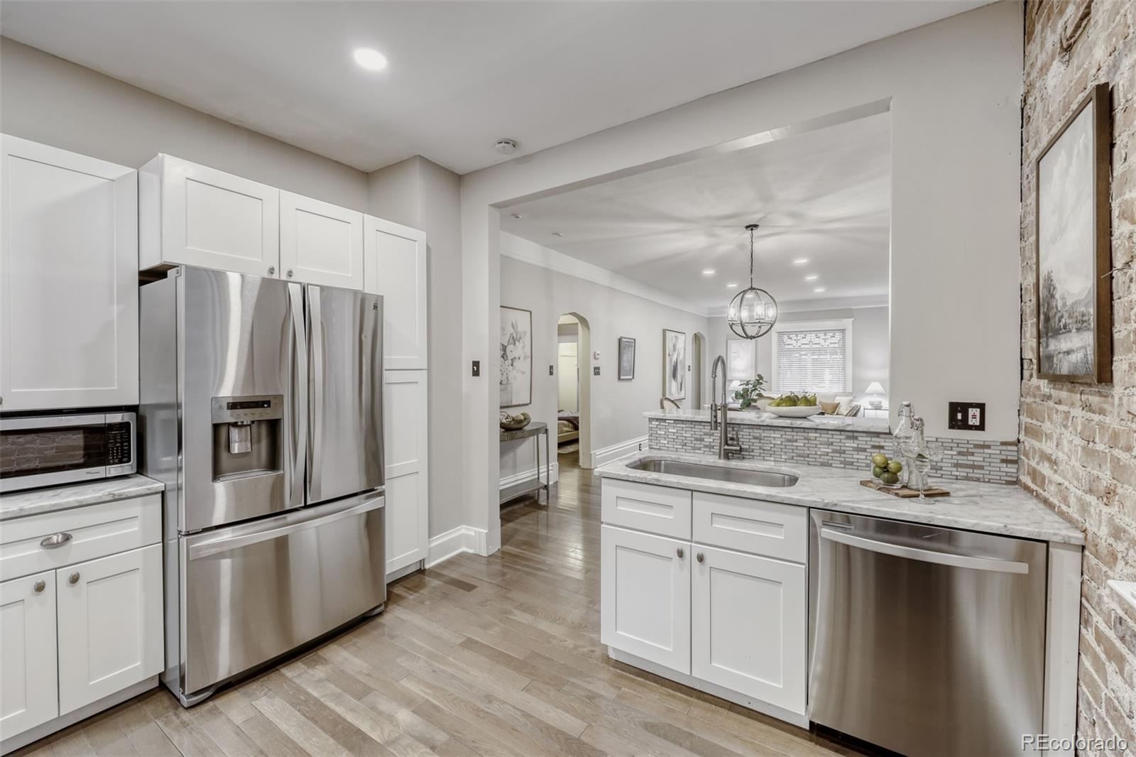 MLS Image #4 for 1035 s pennsylvania street,denver, Colorado