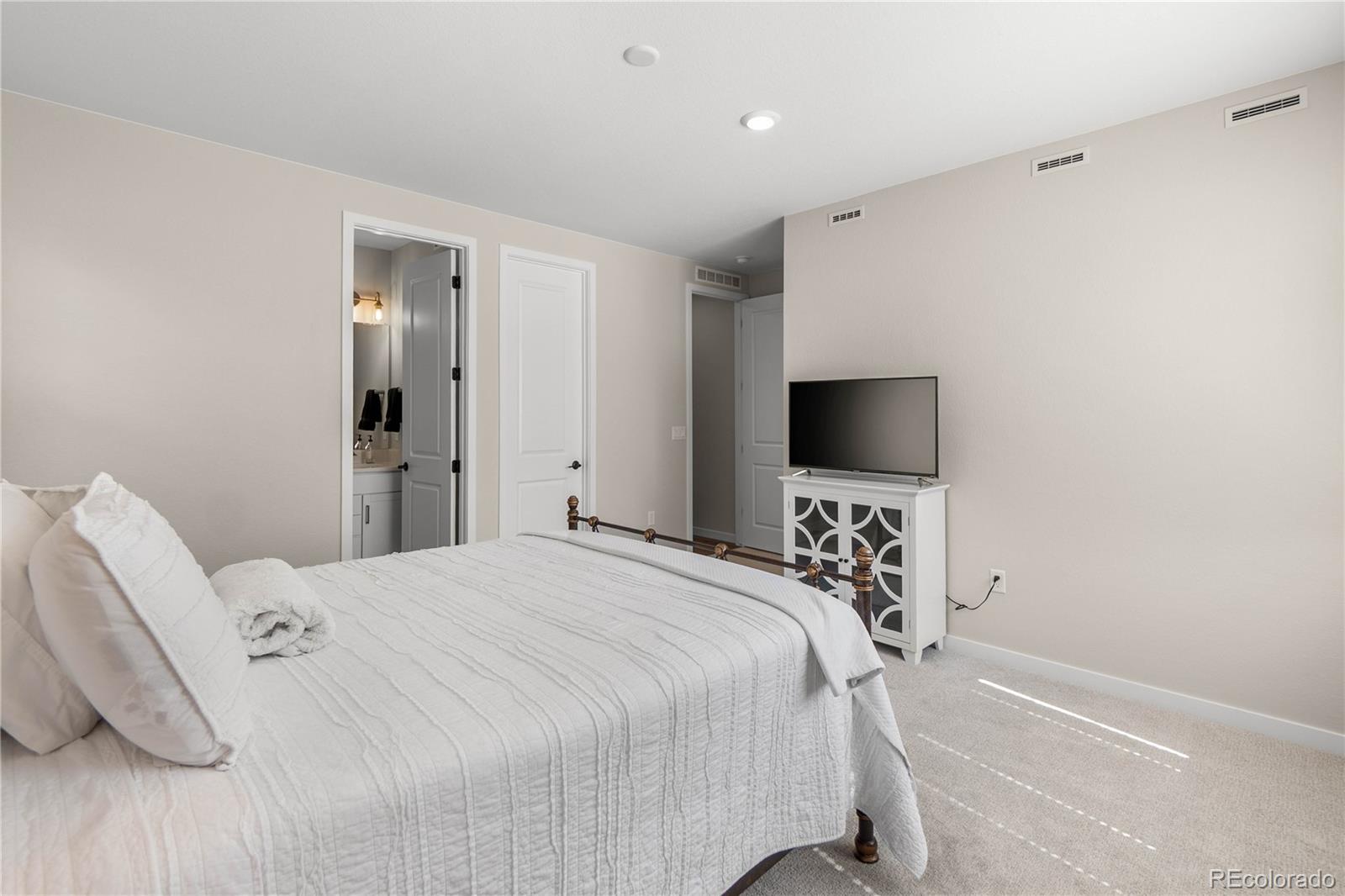 MLS Image #26 for 8484  orchard city drive,littleton, Colorado