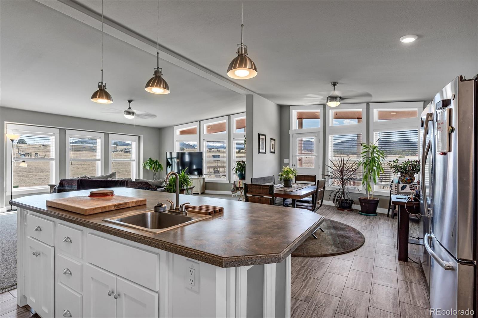 MLS Image #12 for 1787  17th trail,cotopaxi, Colorado
