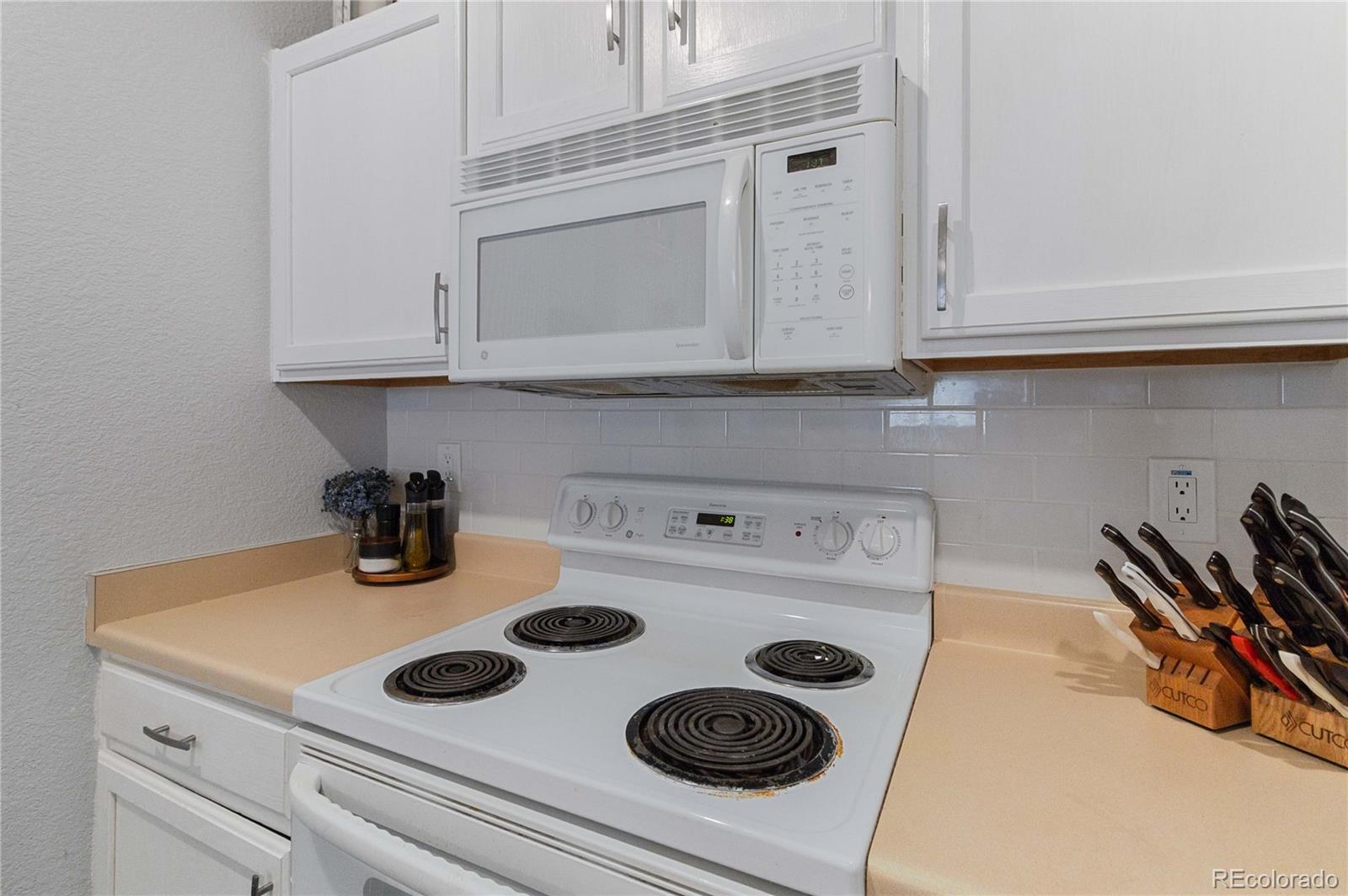 MLS Image #12 for 5255  memphis street,denver, Colorado